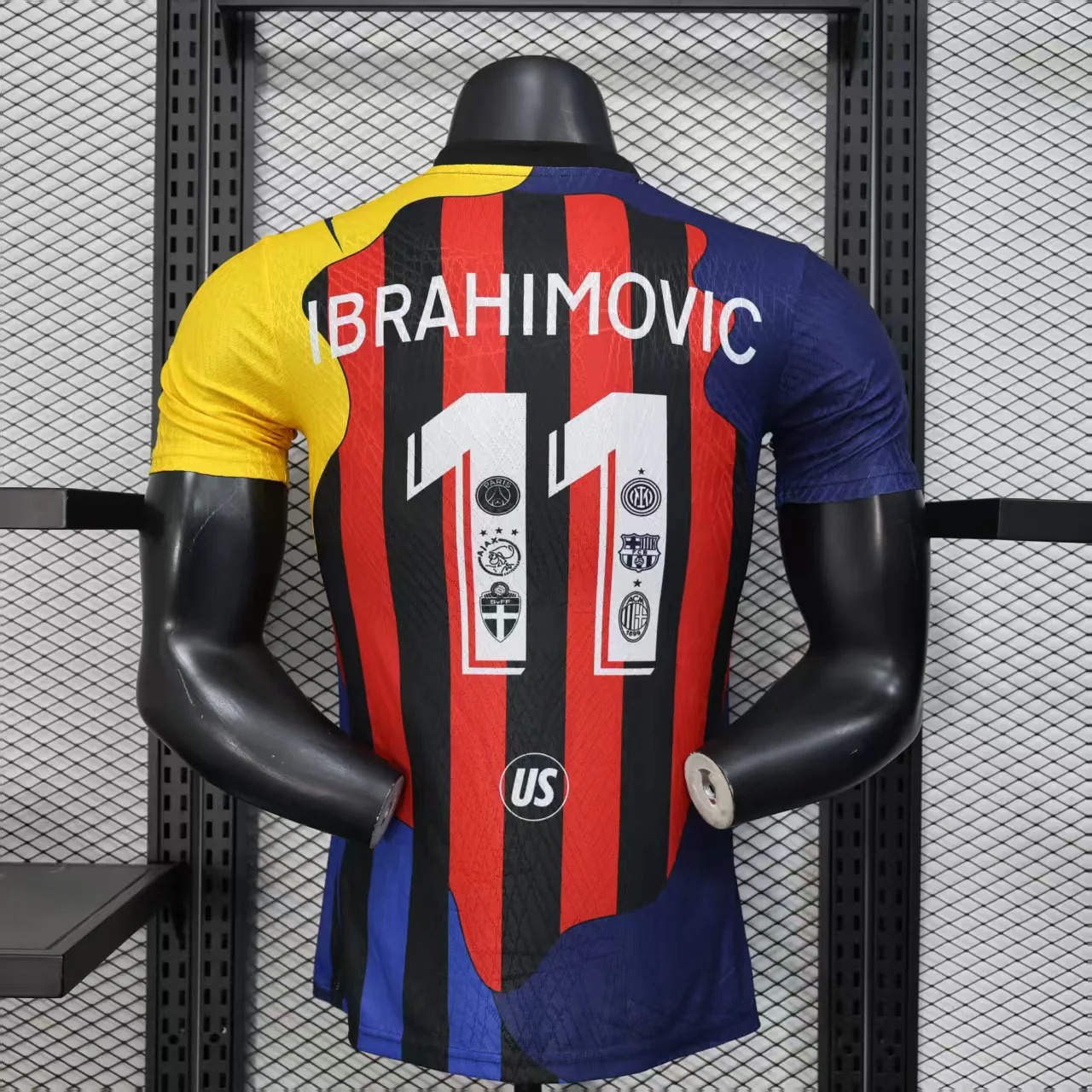2025-26 AC Milan 11 IBRAHIMOVIC Player S-2XL - Image 2