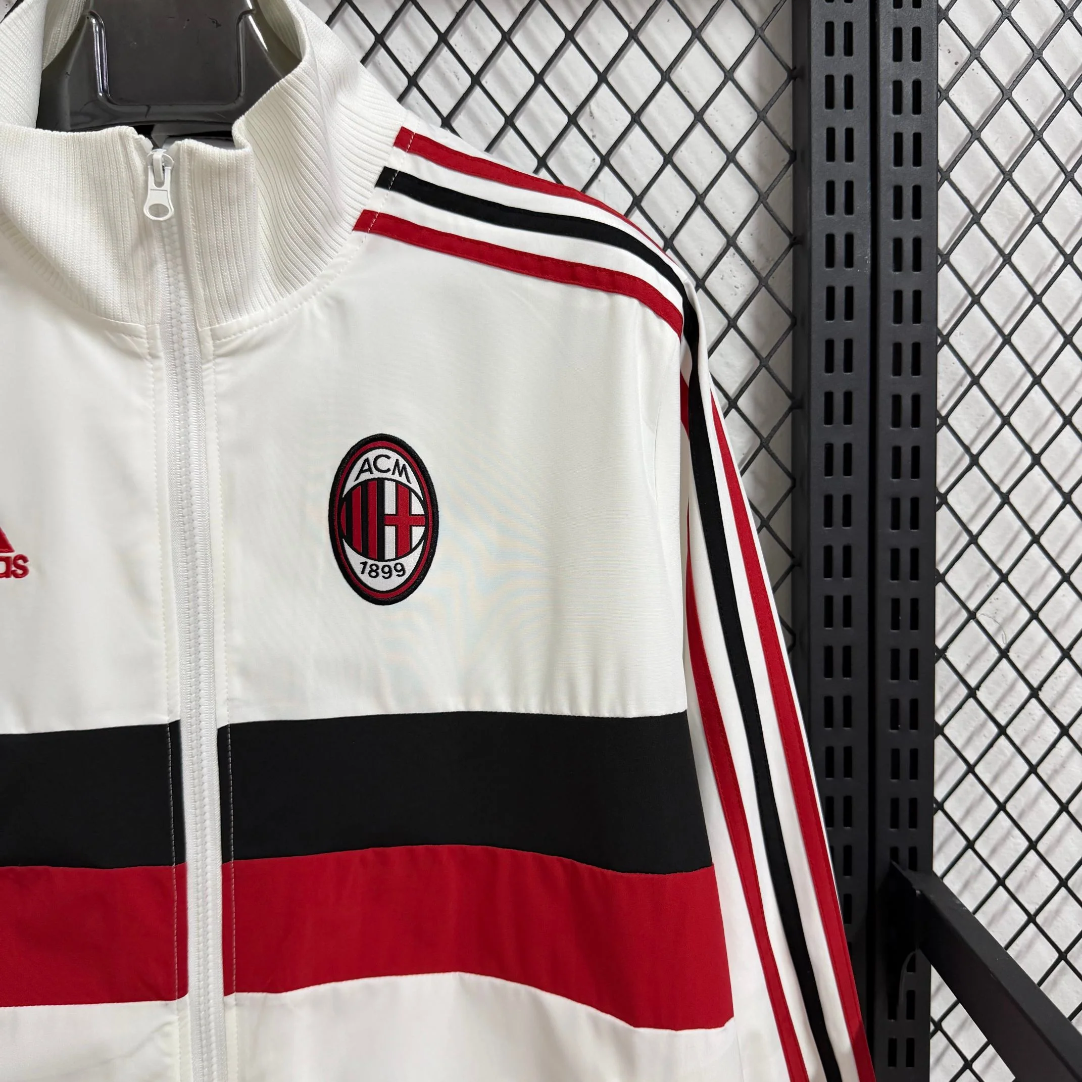 2025-26 AC Milan White Retro Casual Waterproof Windbreaker S-2XL - Image 4