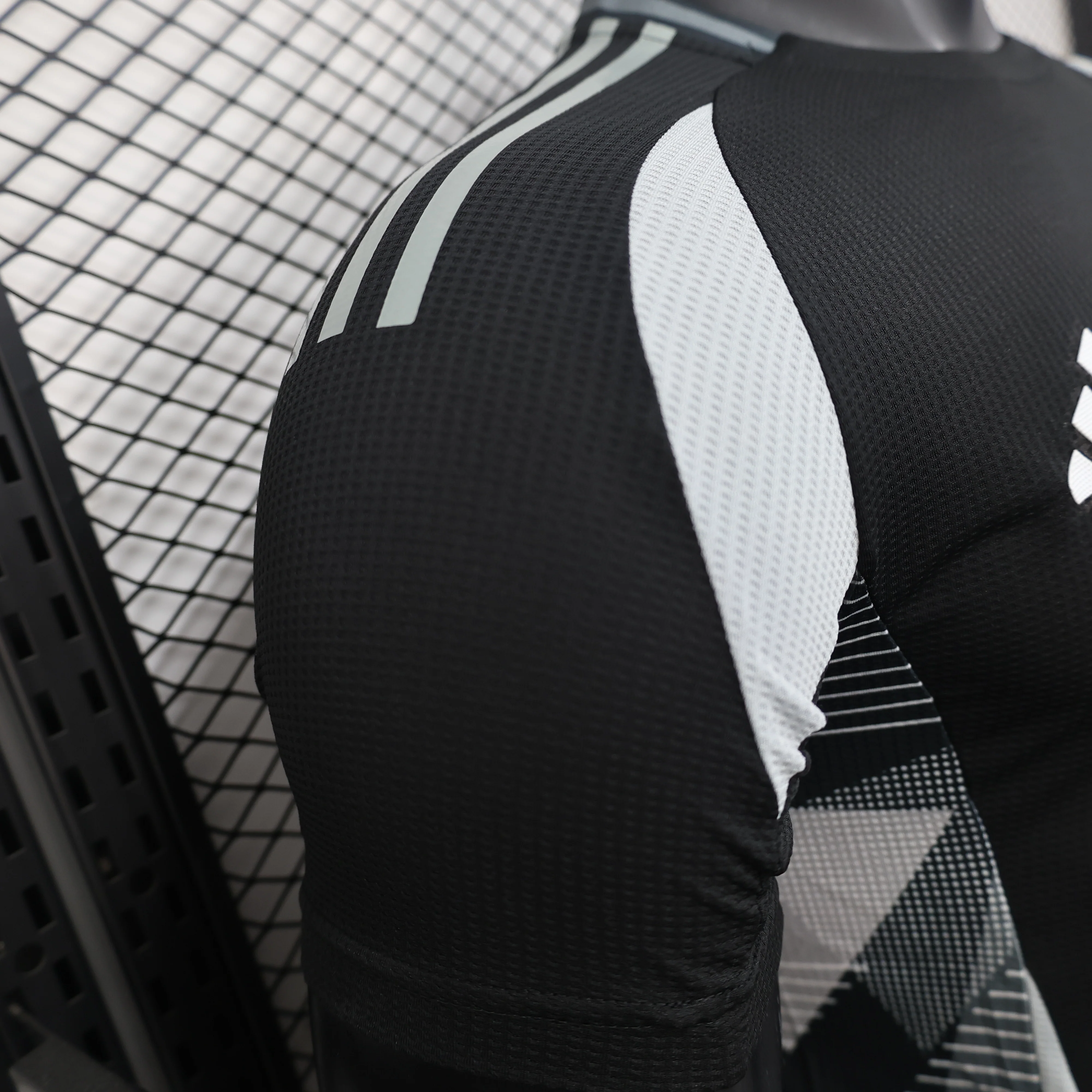 2025-26 Algeria Special Gray-black Player S-2XL - Image 6