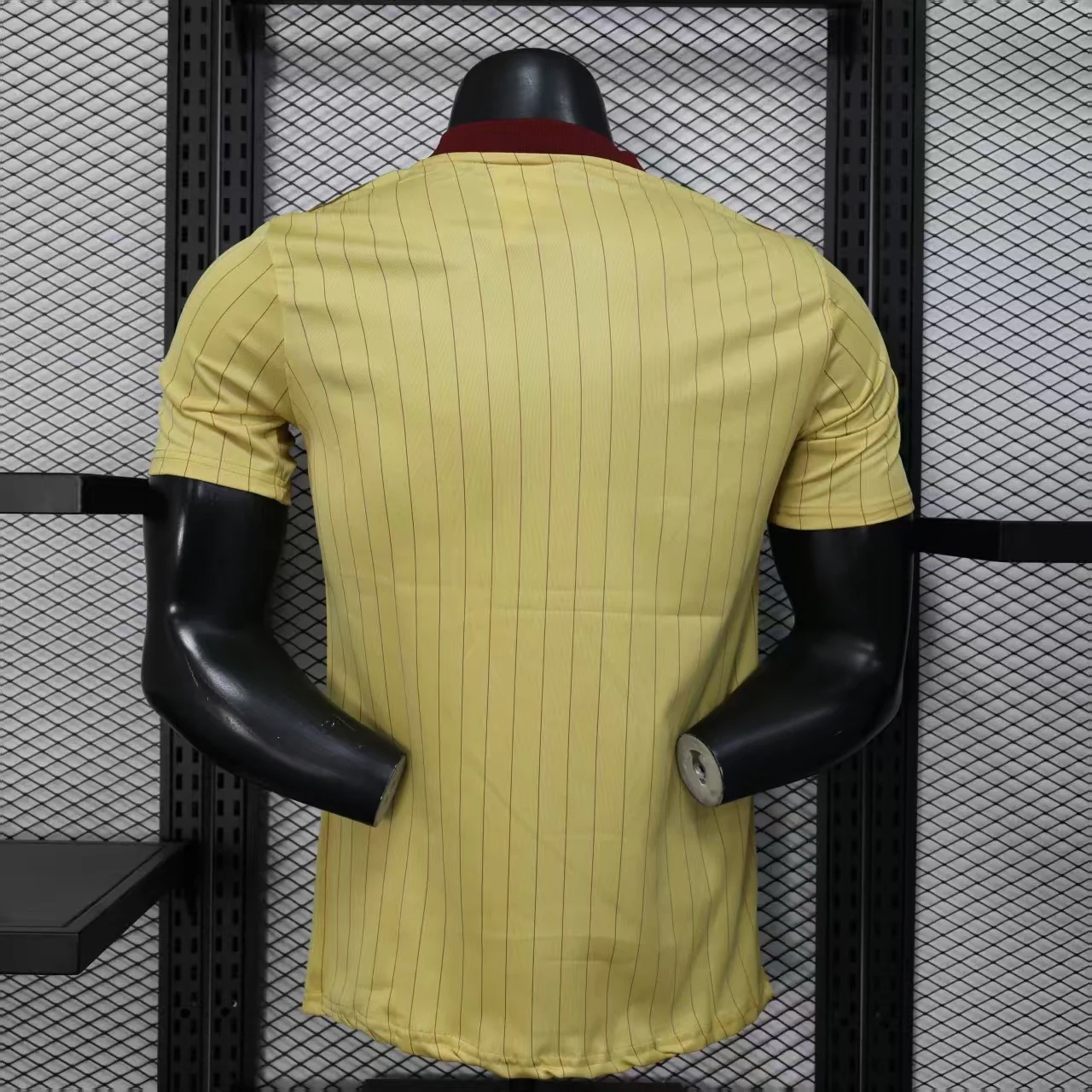 2025-26 Arsenal Casual Style Yellow Player S-2XL - Image 2