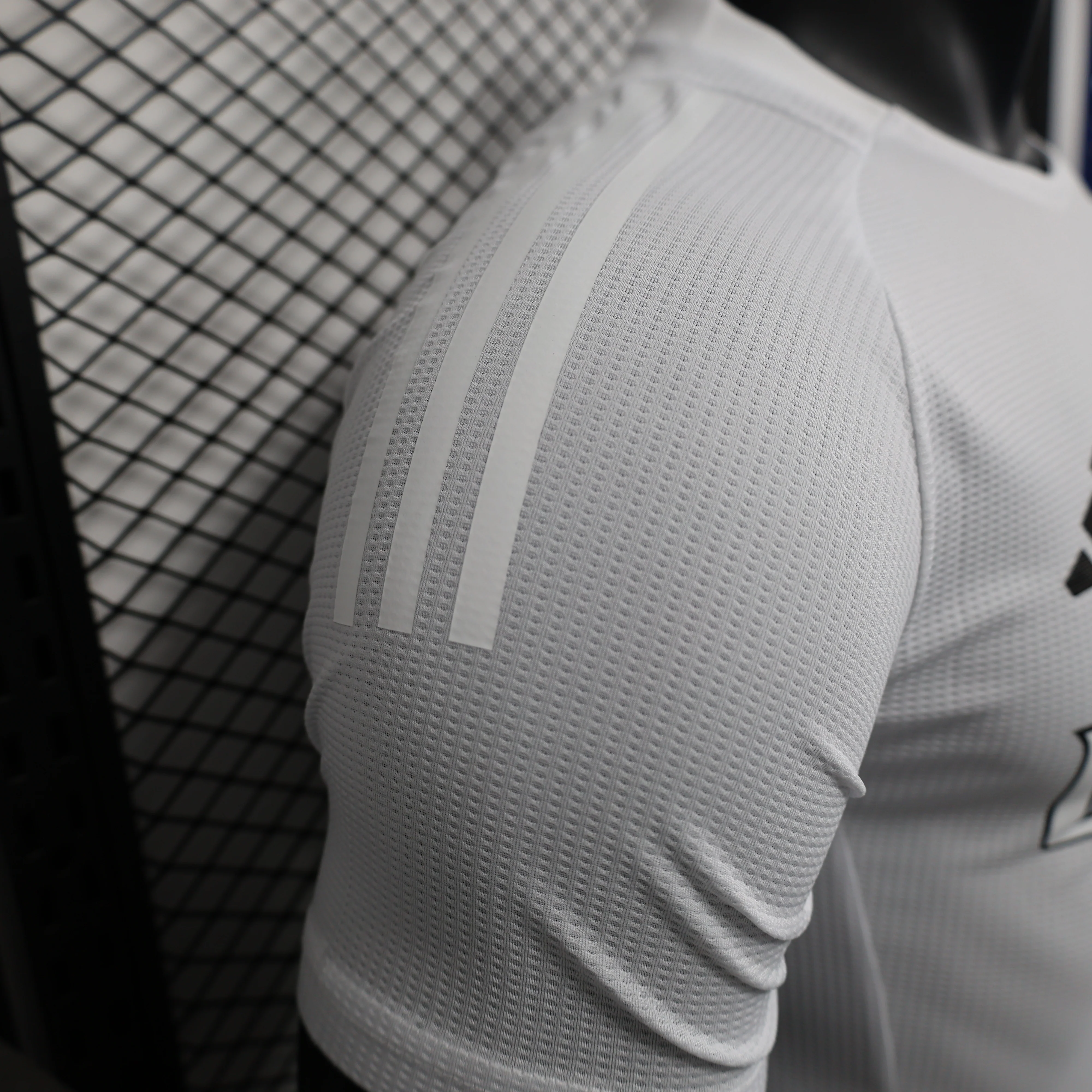 2025-26 Arsenal Special White Player S-2XL - Image 5