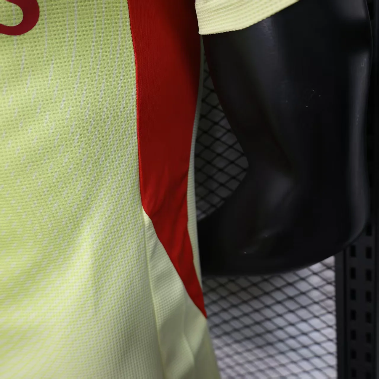 2025-26 Arsenal Special Yellow Player S-2XL - Image 3