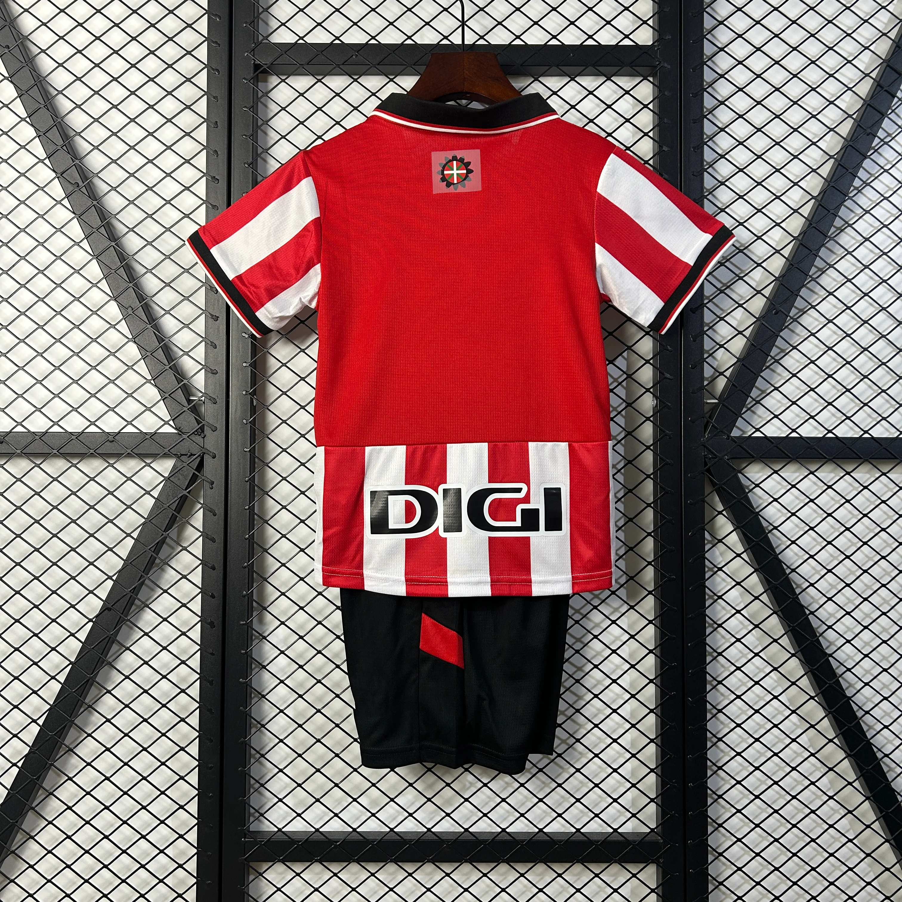2025-26 Athletic Bilbao Home KIDS 16-28 - Image 2