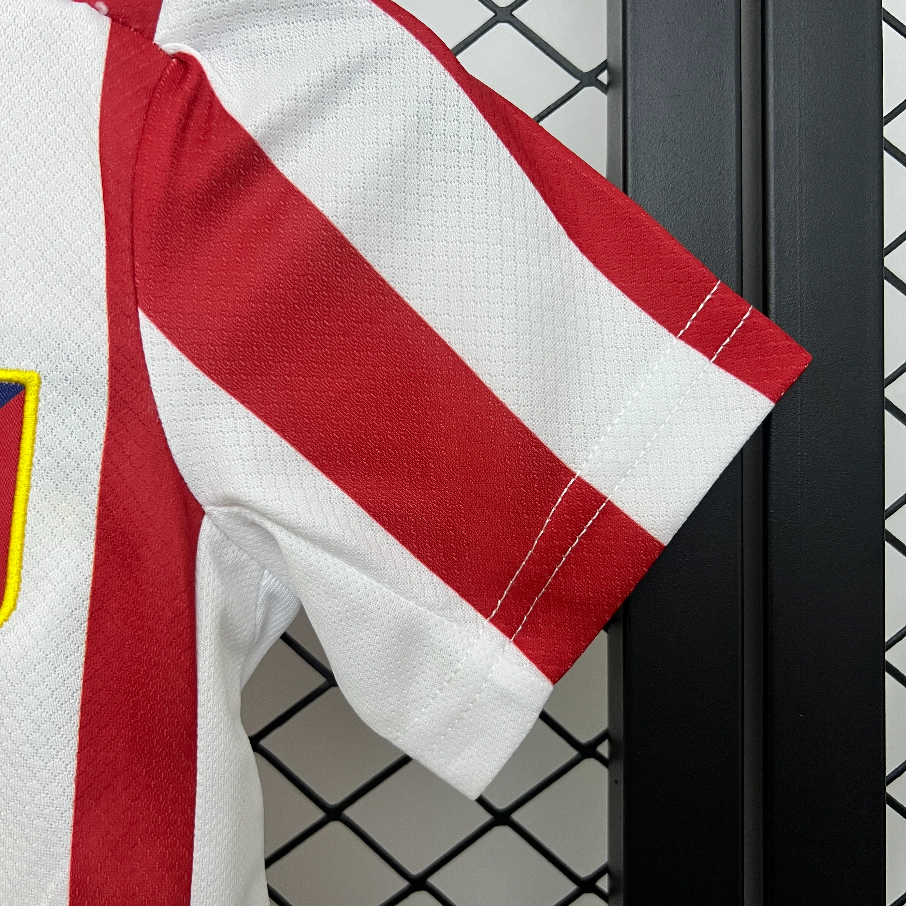 2025-26 Atletico Madrid Home Kids Sizes 16-28 - Image 4