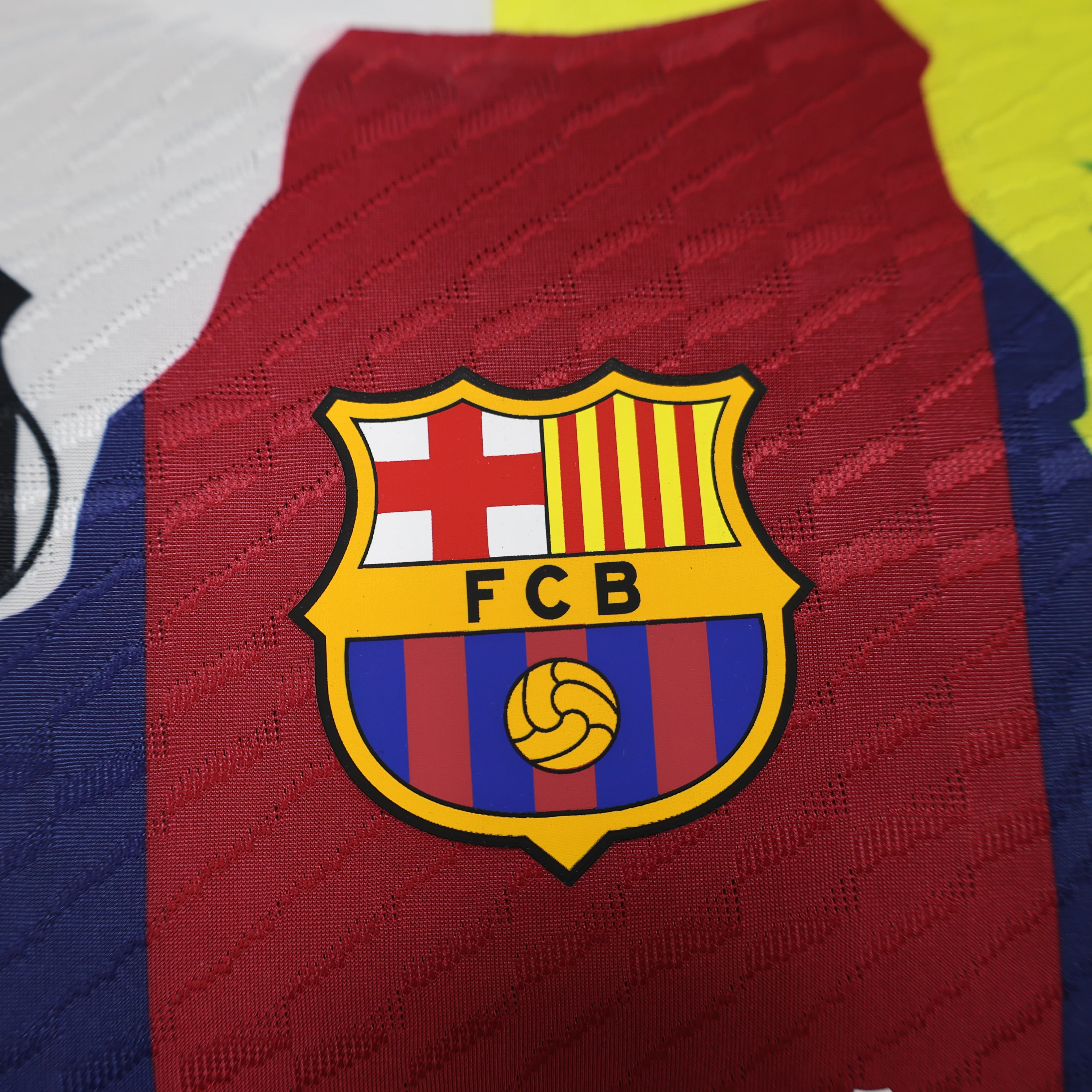 2025-26 Barcelona 10 NEYMAR.JR Player Size S-2XL - Image 4