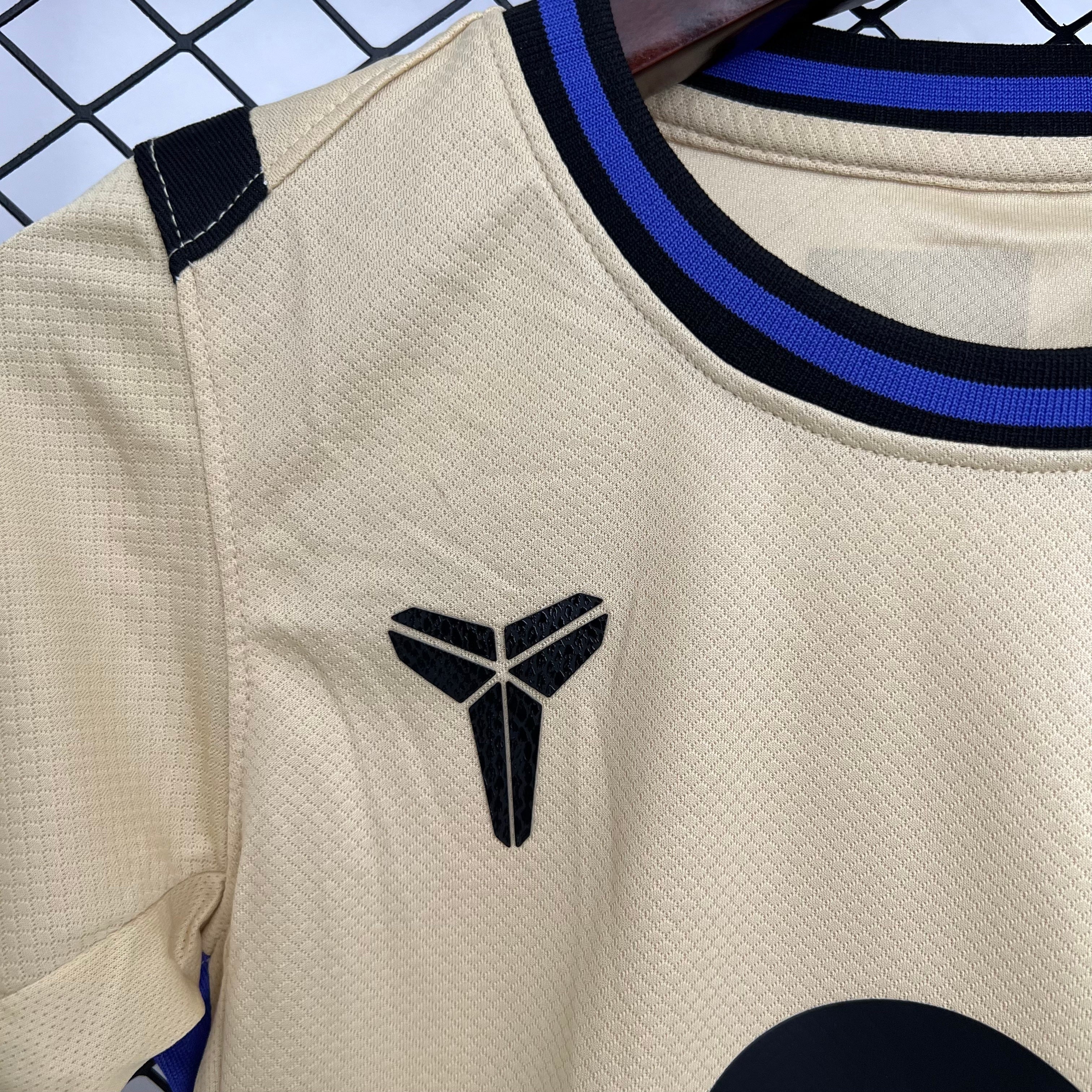 2025-26 Barcelona Away KIDS 16-28 - Image 3