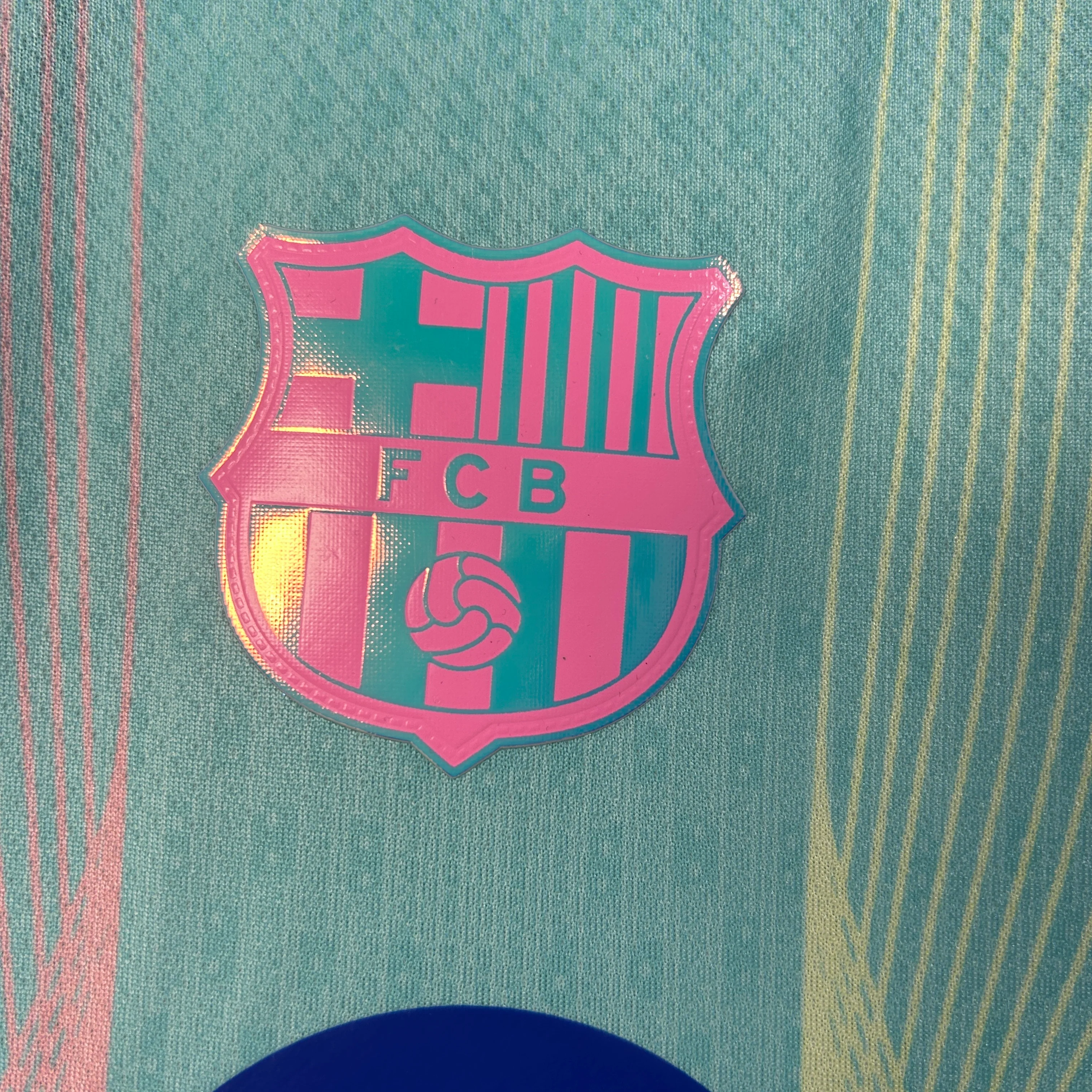 2025-26 Barcelona Special KIDS 16-28 - Image 3