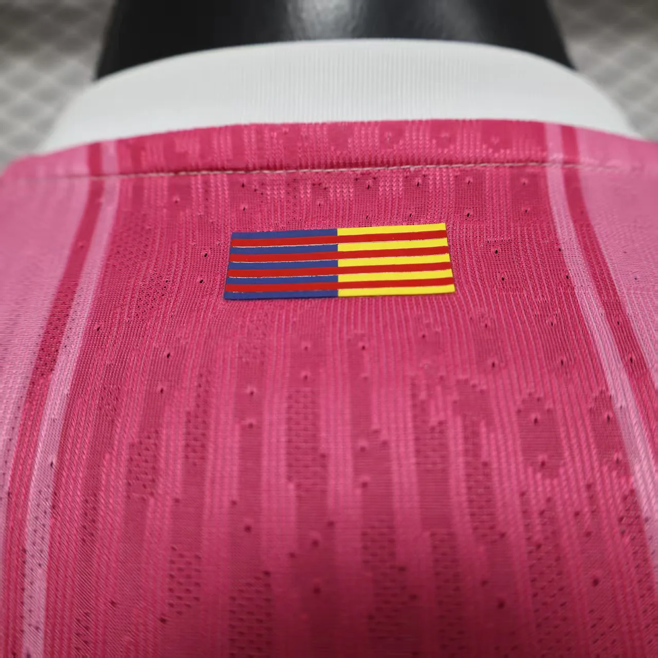 2025-26 Barcelona Special Pink-Green Player S-2XL - Image 11
