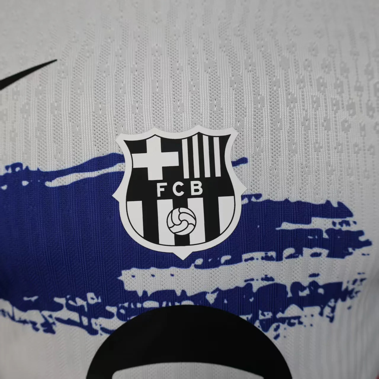 2025-26 Barcelona Special White Player S-2XL - Image 3