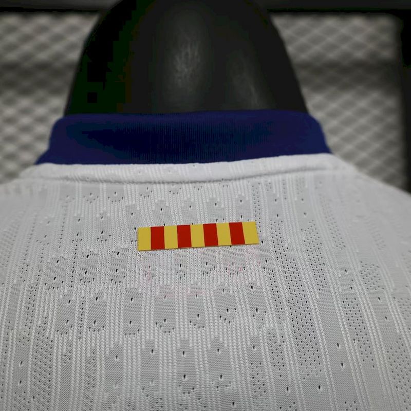 2025-26 Barcelona White Special Player S-XXL - Image 5