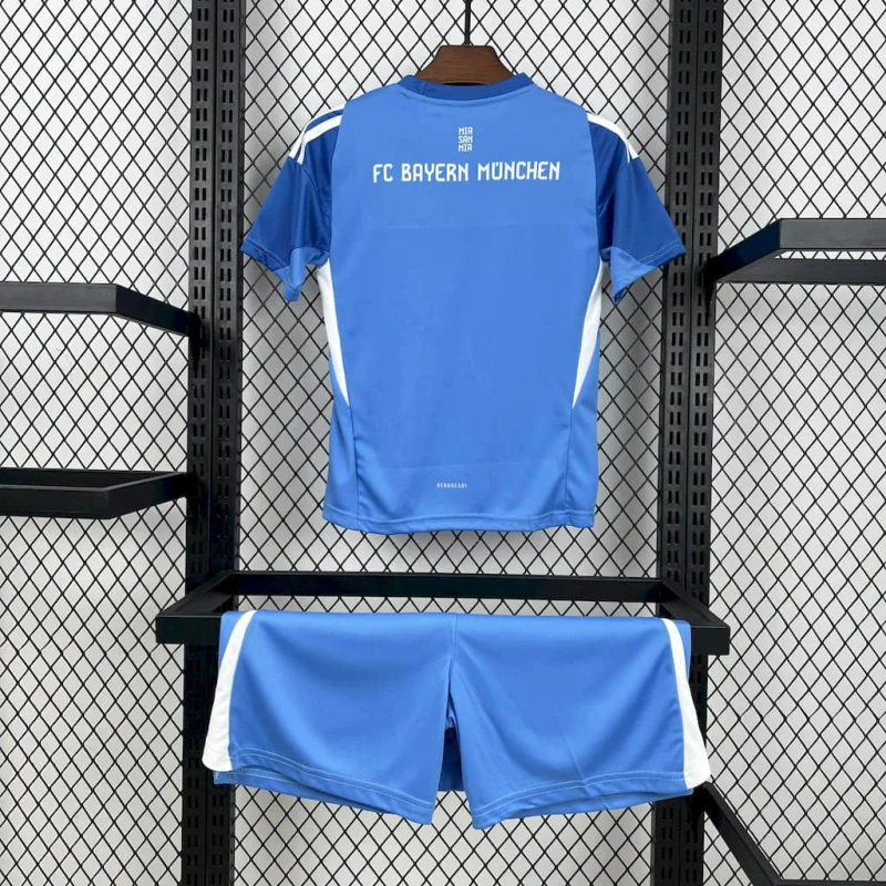 2025-26 Bayern Munich Goalkeeper KIDS 16-28 - Image 2