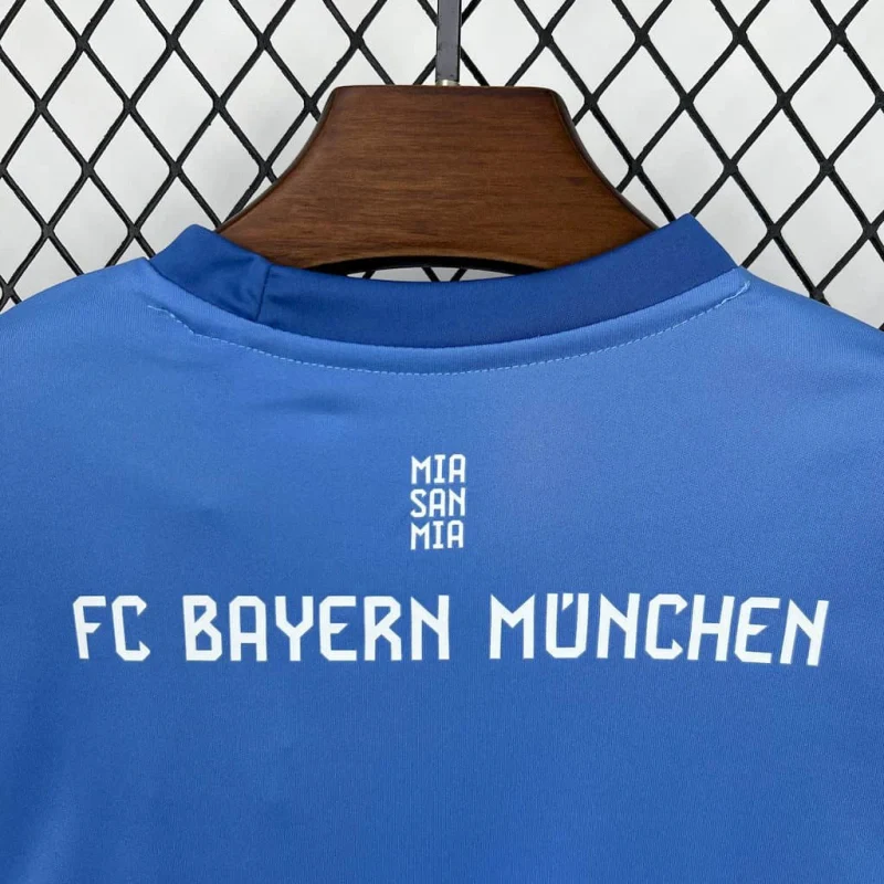 2025-26 Bayern Munich Goalkeeper KIDS 16-28 - Image 6