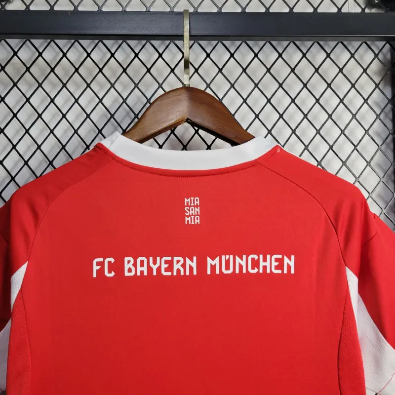 2025-26 Bayern Munich Women S-2XL - Image 3