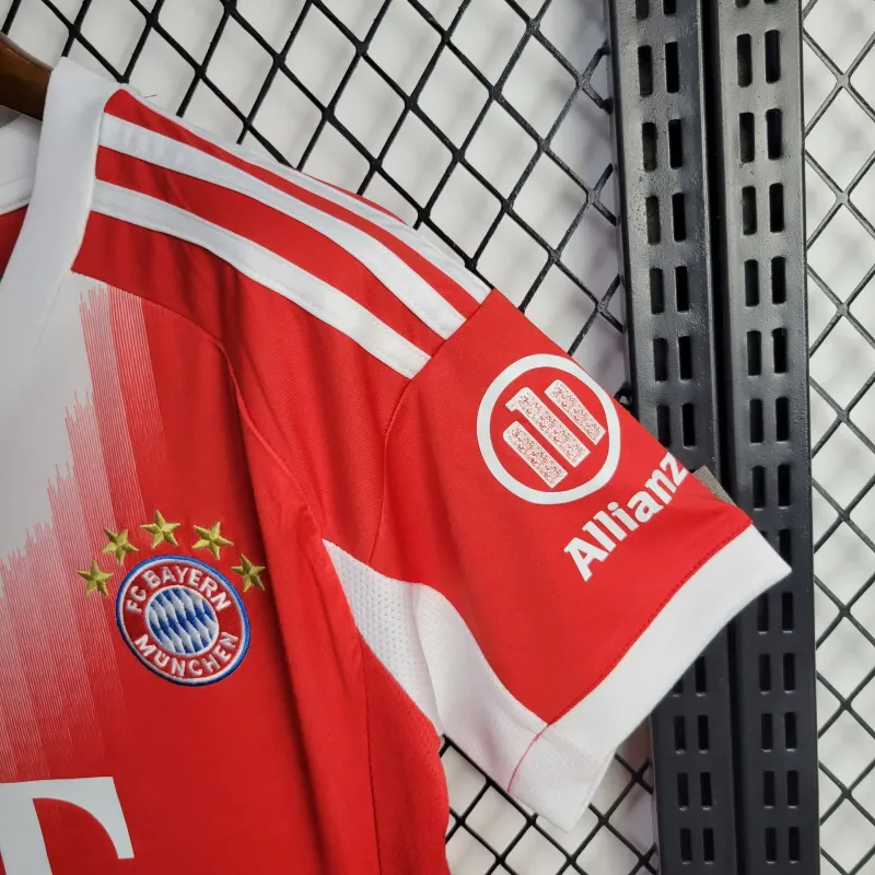 2025-26 Bayern Munich Women S-2XL - Image 5