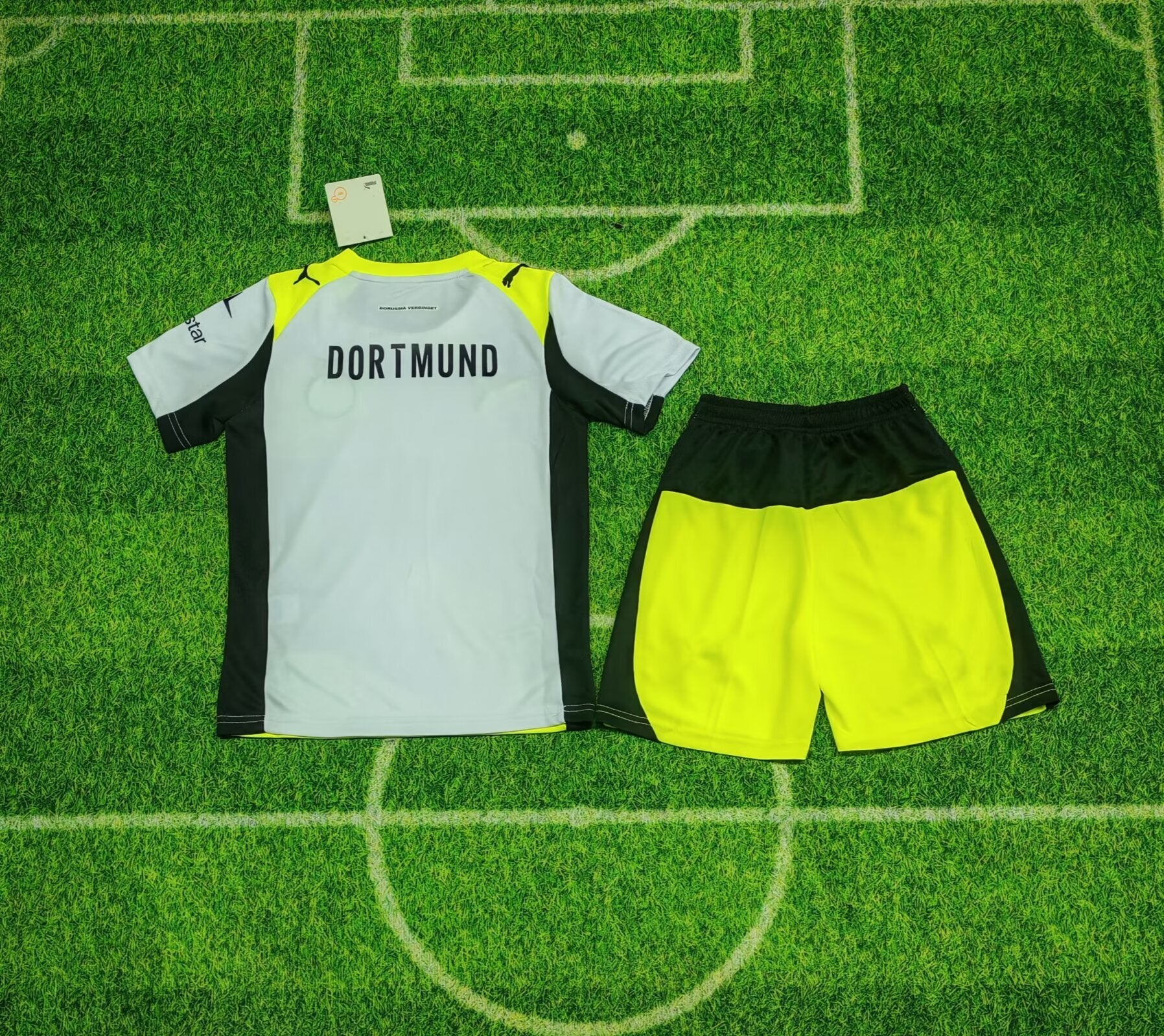 2025-26 BVB Away (vadafone) KIDS 16-28 - Image 2