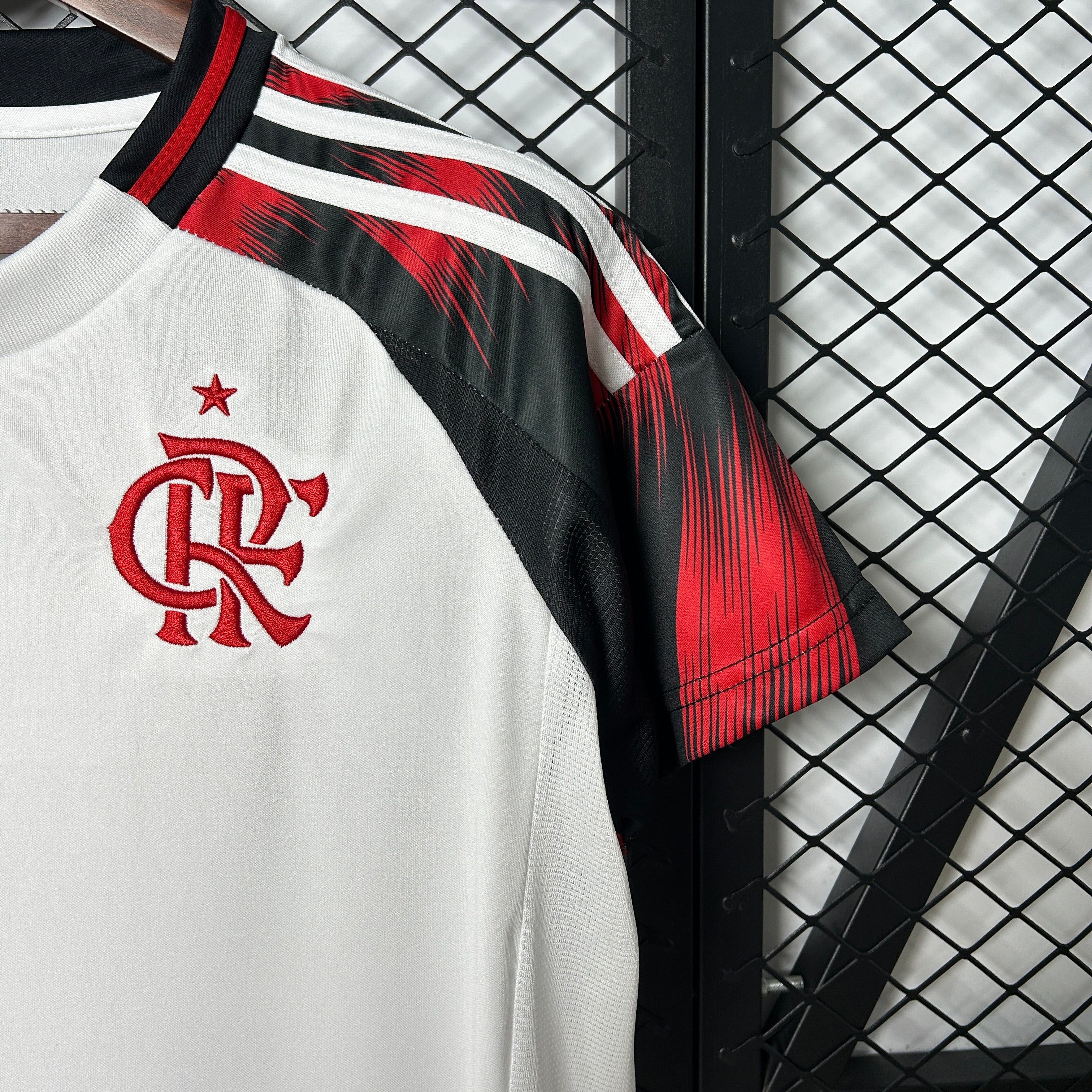 2025-26 Flamengo Away Women S-2XL - Image 3