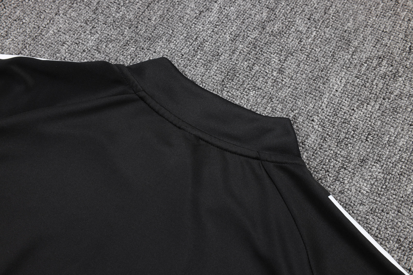 2025-26 Germany Black (four-star crest) training suit Adults Or Children - Image 10
