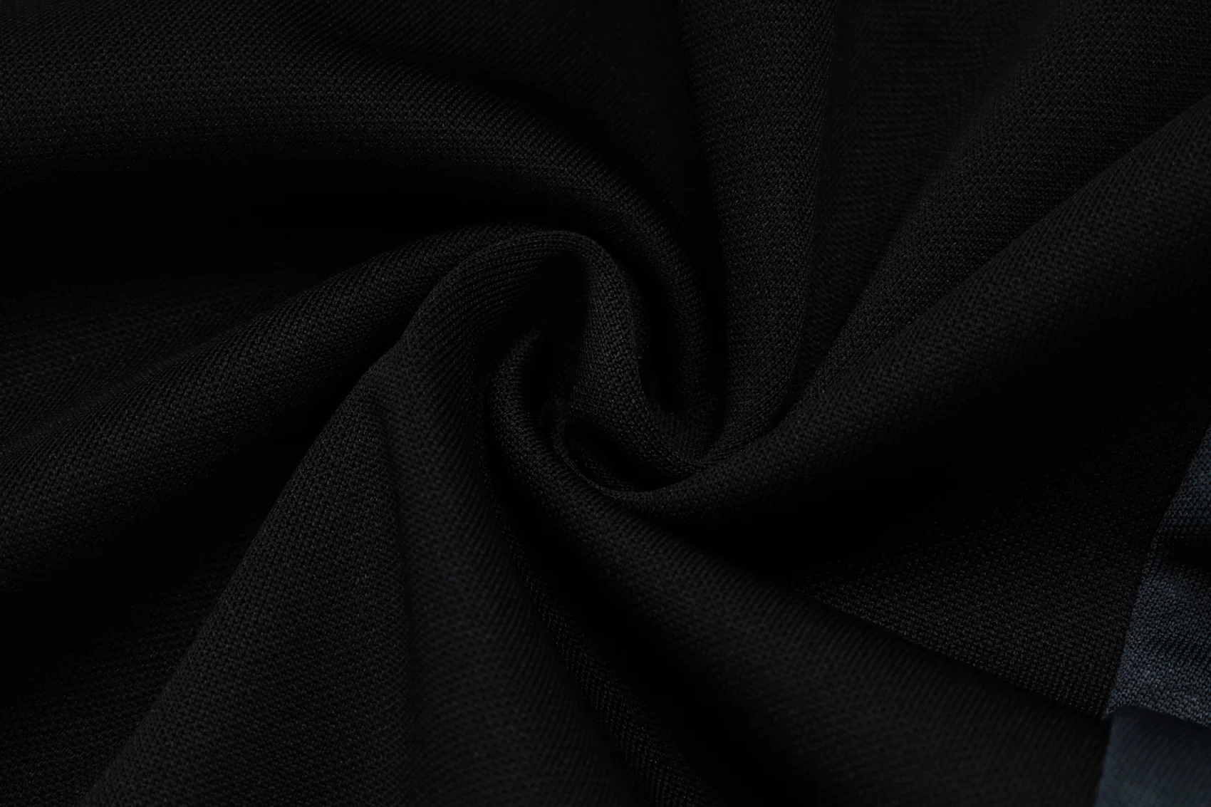 2025-26 Juventus Black Training suit Adults Or Children - Image 14
