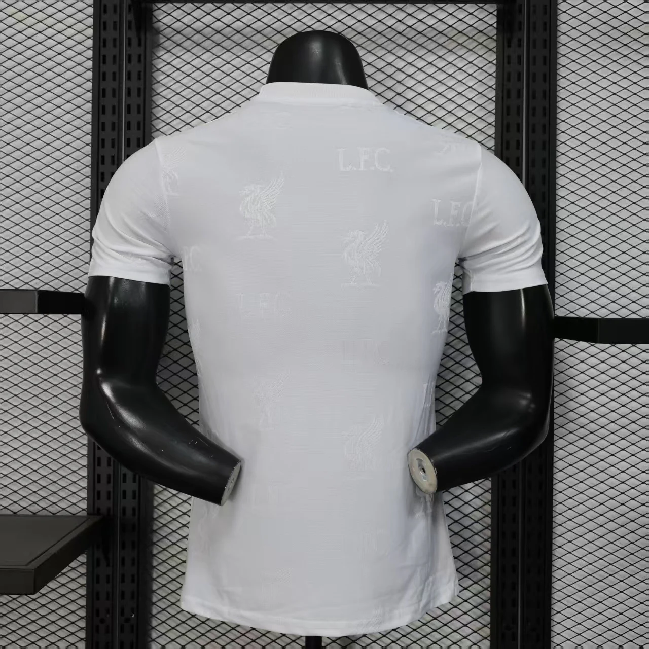 2025-26 Liverpool Special White Player S-2XL - Image 2