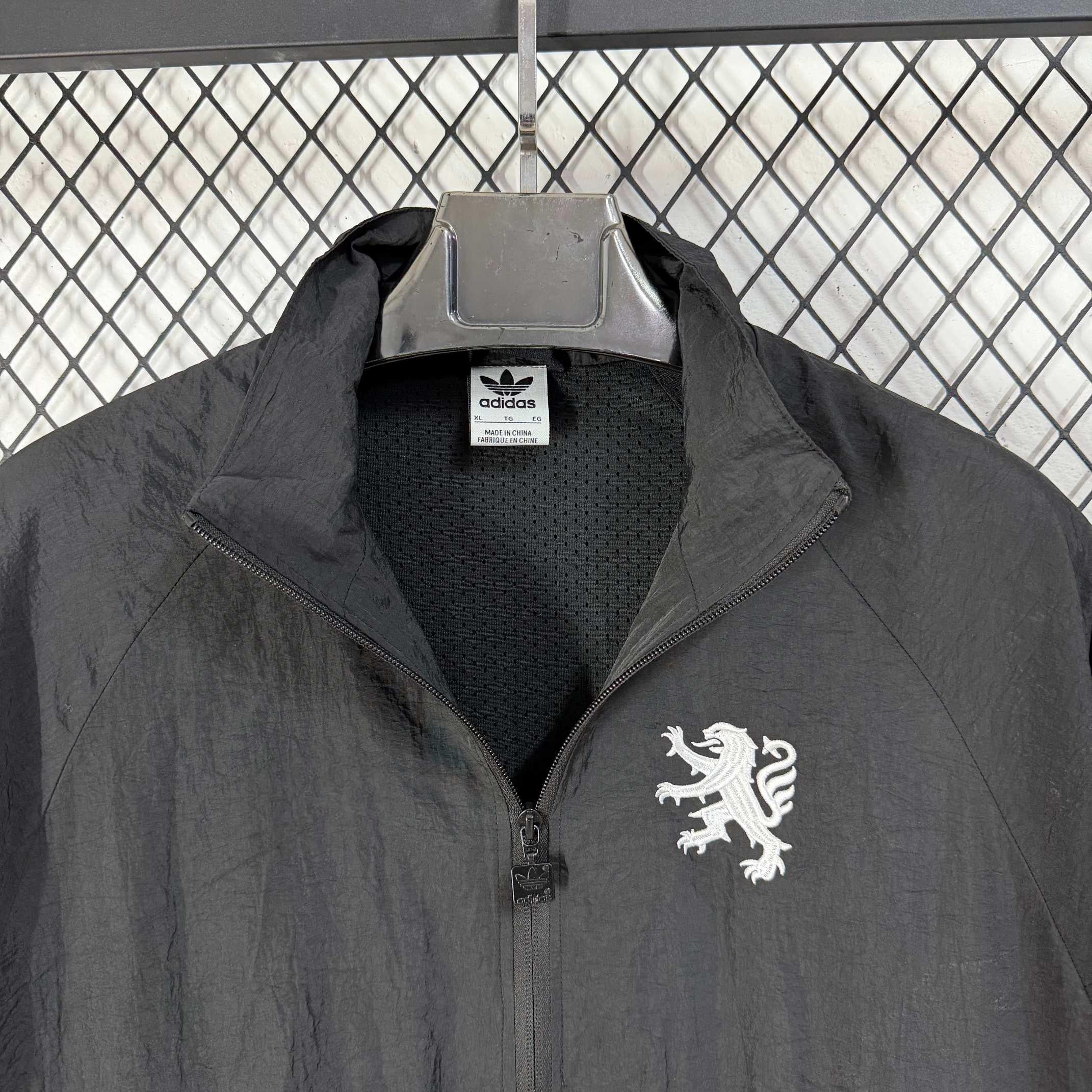 2025-26 Chelsea Black Windbreaker S-2XL - Image 4