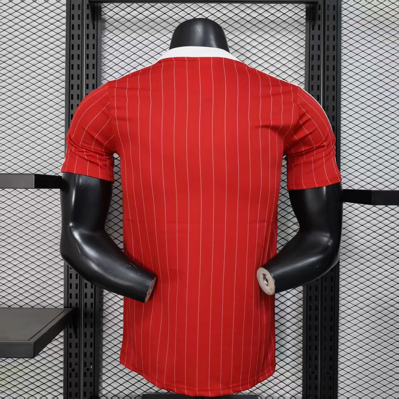 2025-26 Manchester United Casual Style Red Player S-2XL - Image 2