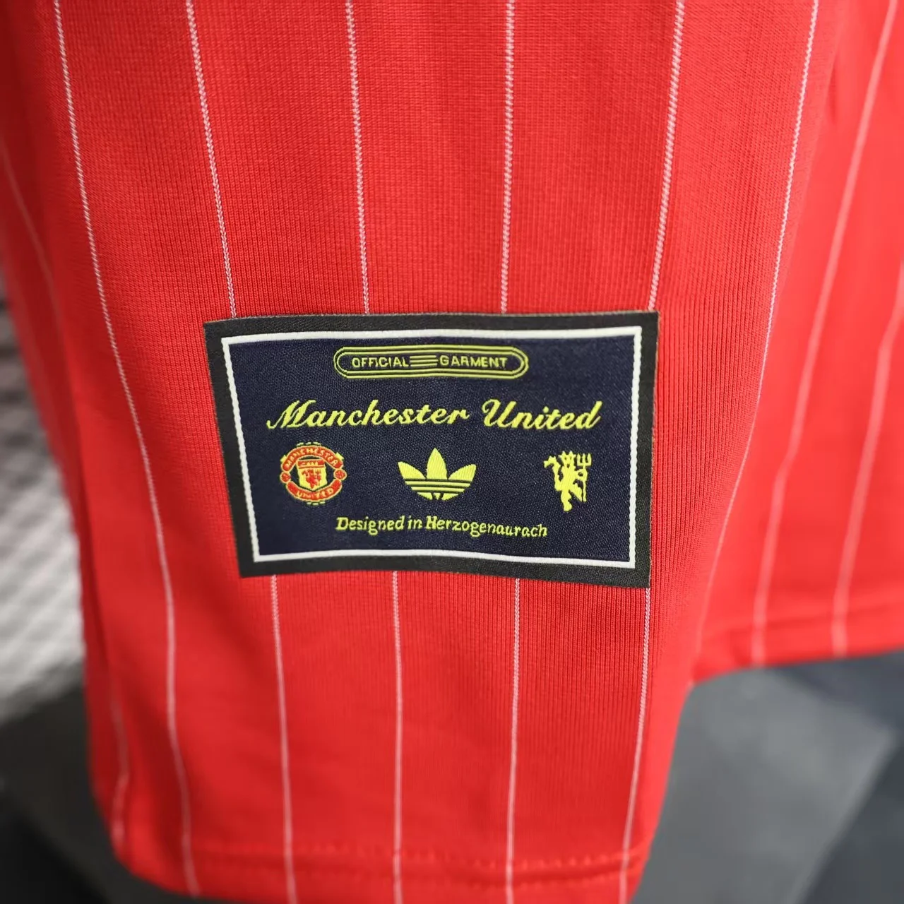 2025-26 Manchester United Casual Style Red Player S-2XL - Image 5