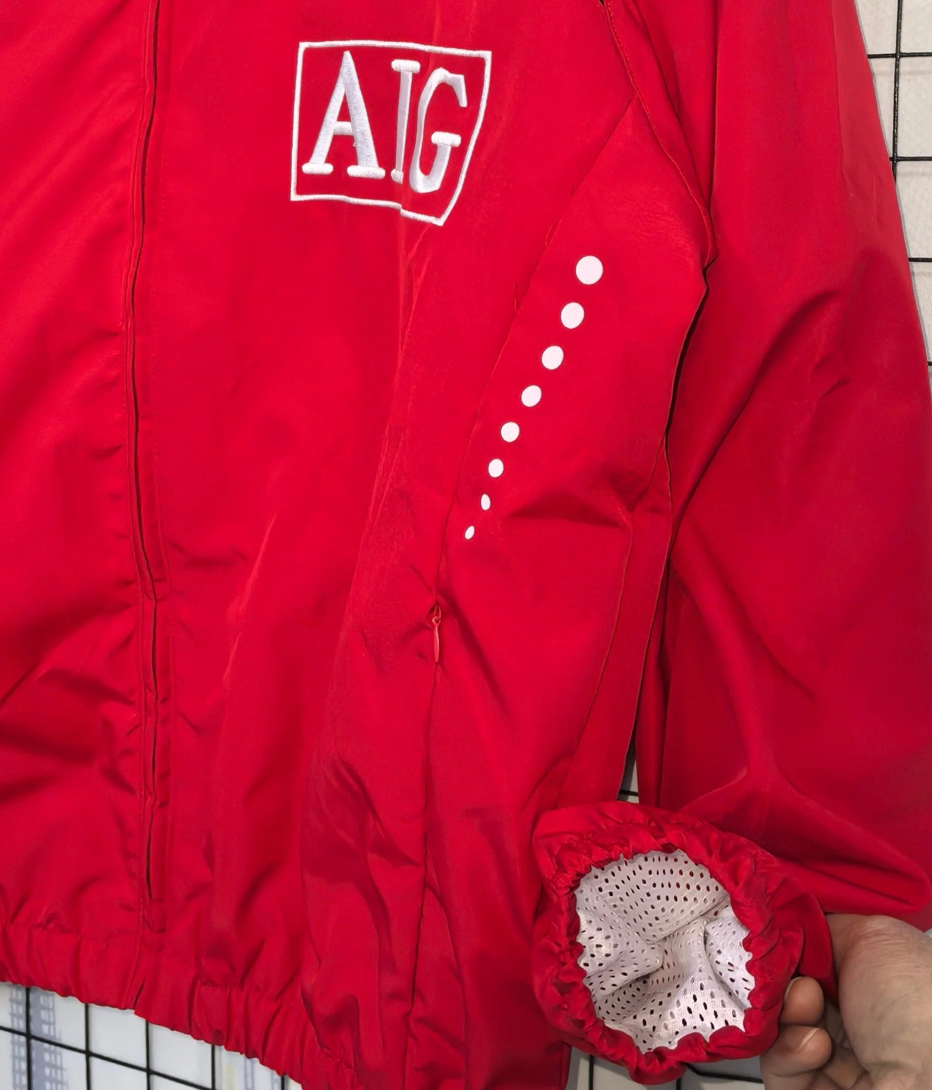 2025-26 Manchester United Red Waterproof Windbreaker S-2XL - Image 5