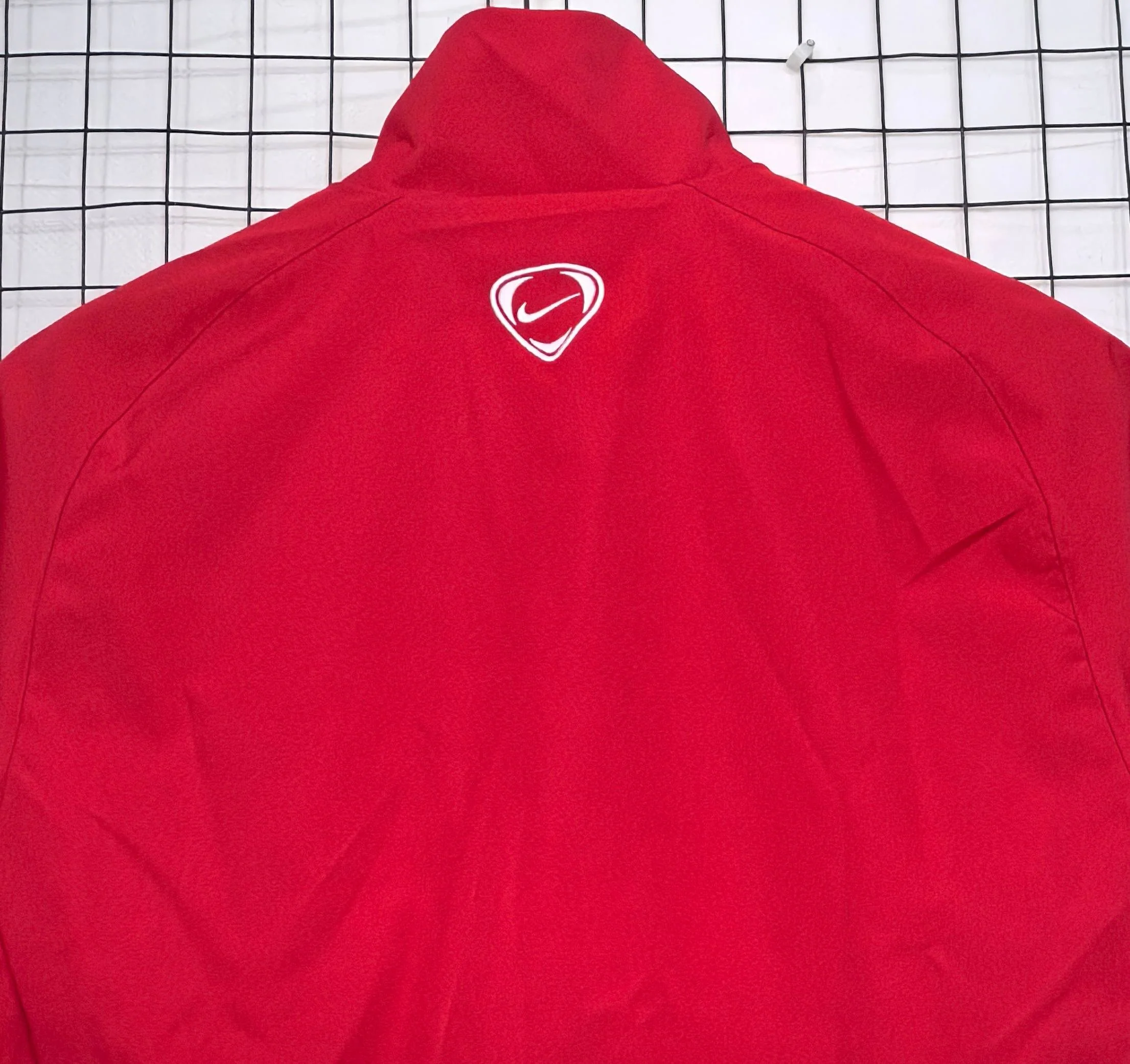 2025-26 Manchester United Red Waterproof Windbreaker S-2XL - Image 6