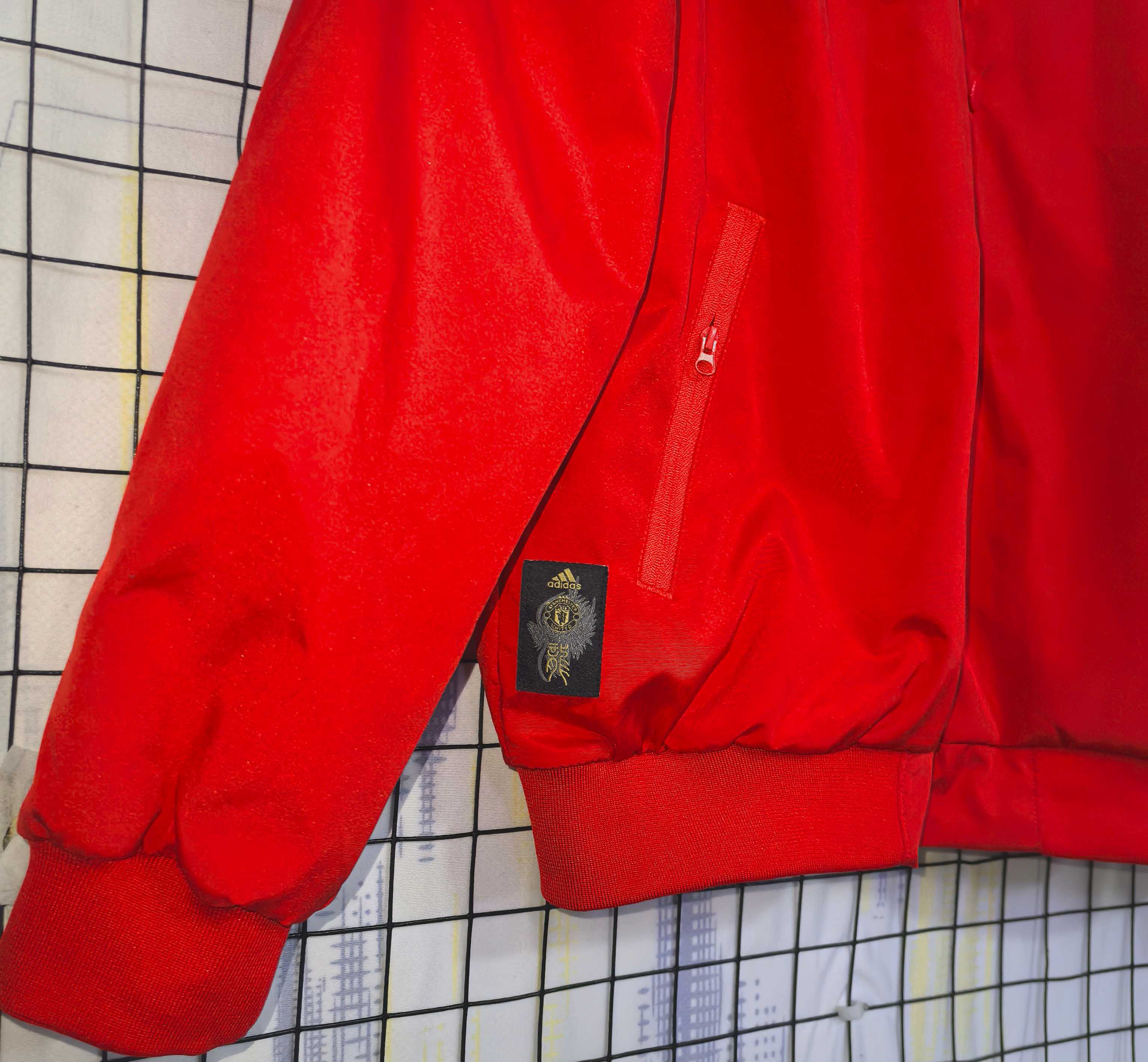 2025-26 Manchester United Red Waterproof Windbreaker S-XXL - Image 4