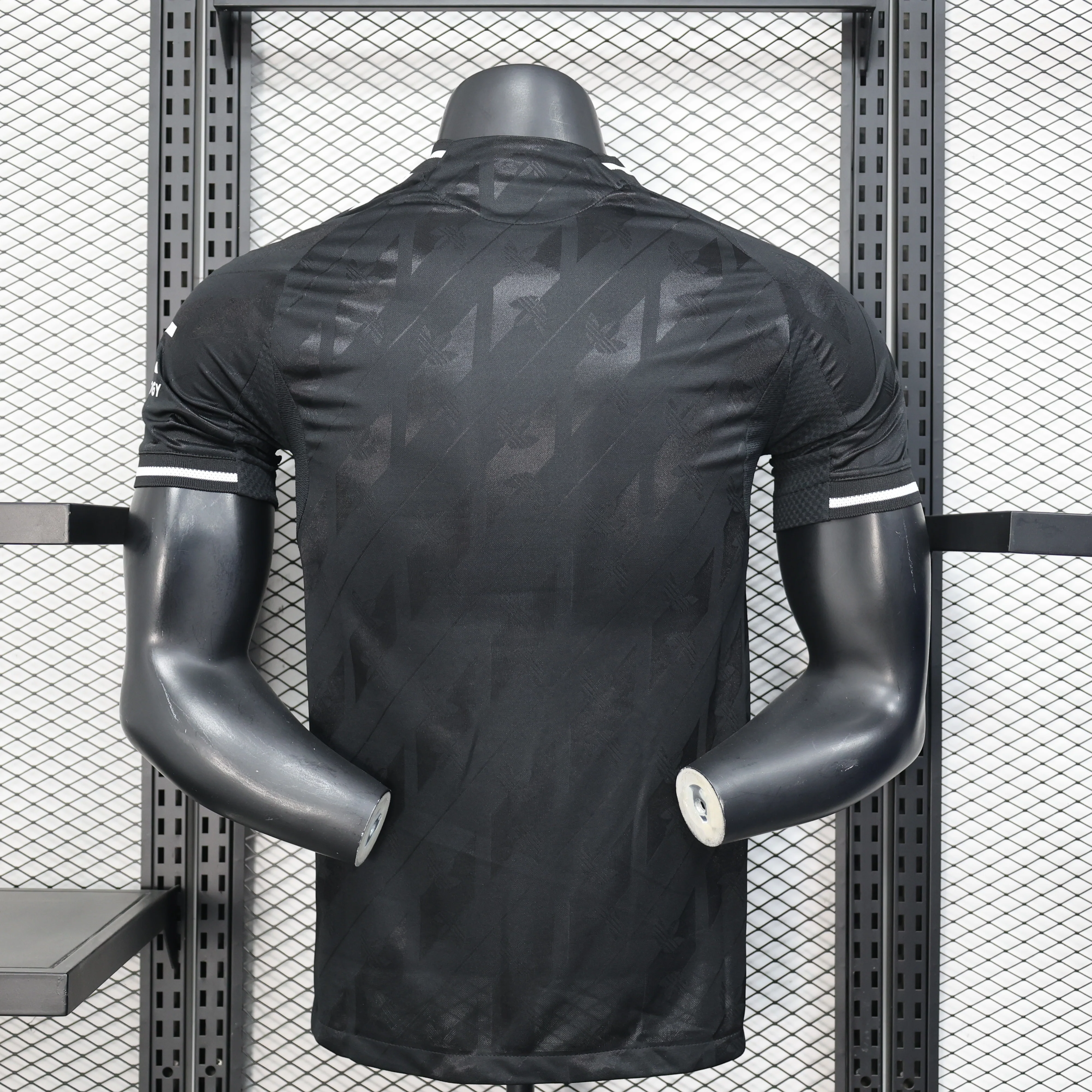 2025-26 Manchester United Special Black Player Size S-2XL - Image 2