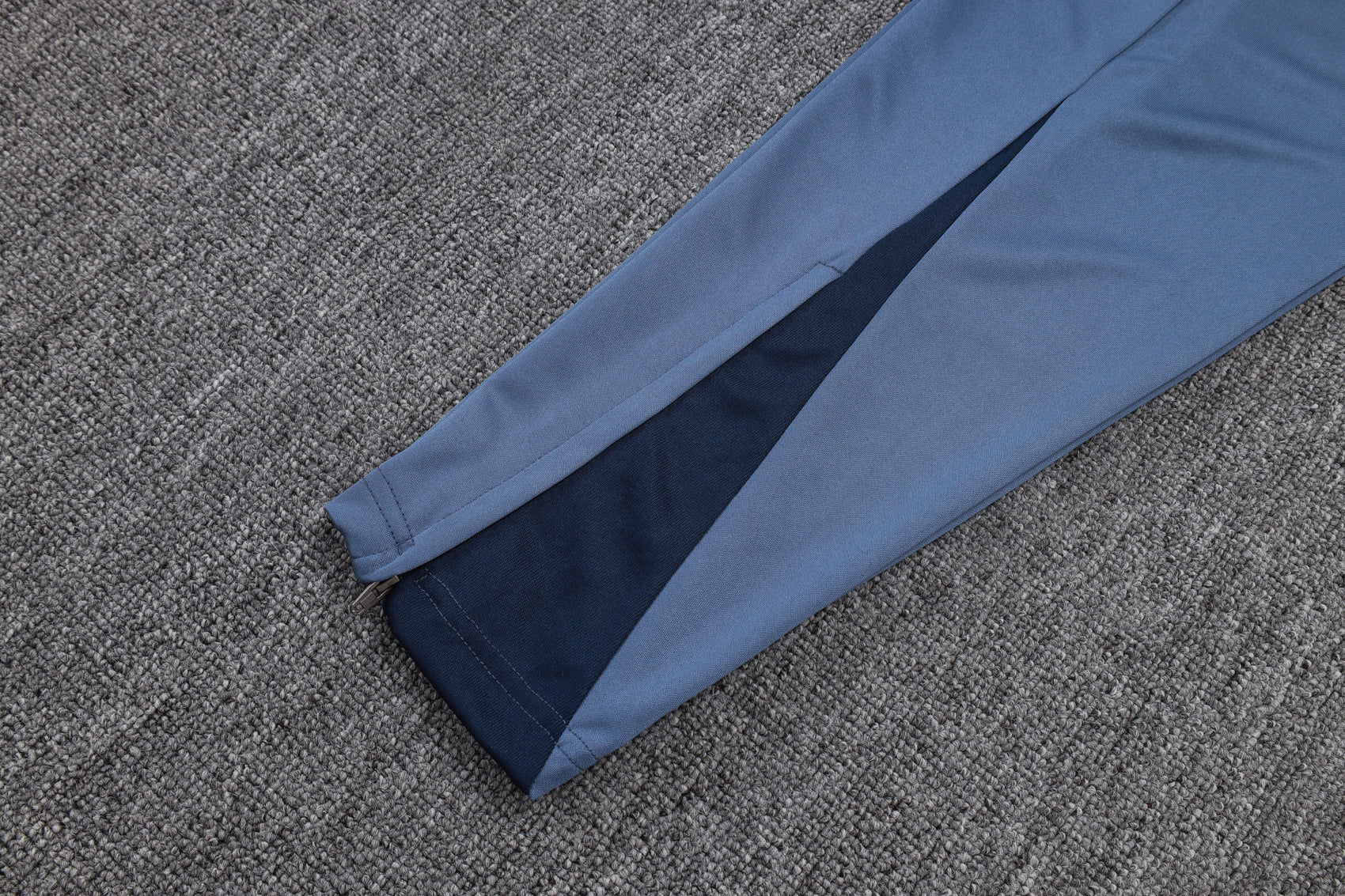 2025-26 Paris Grey Training suit Adults Or Children - Image 19