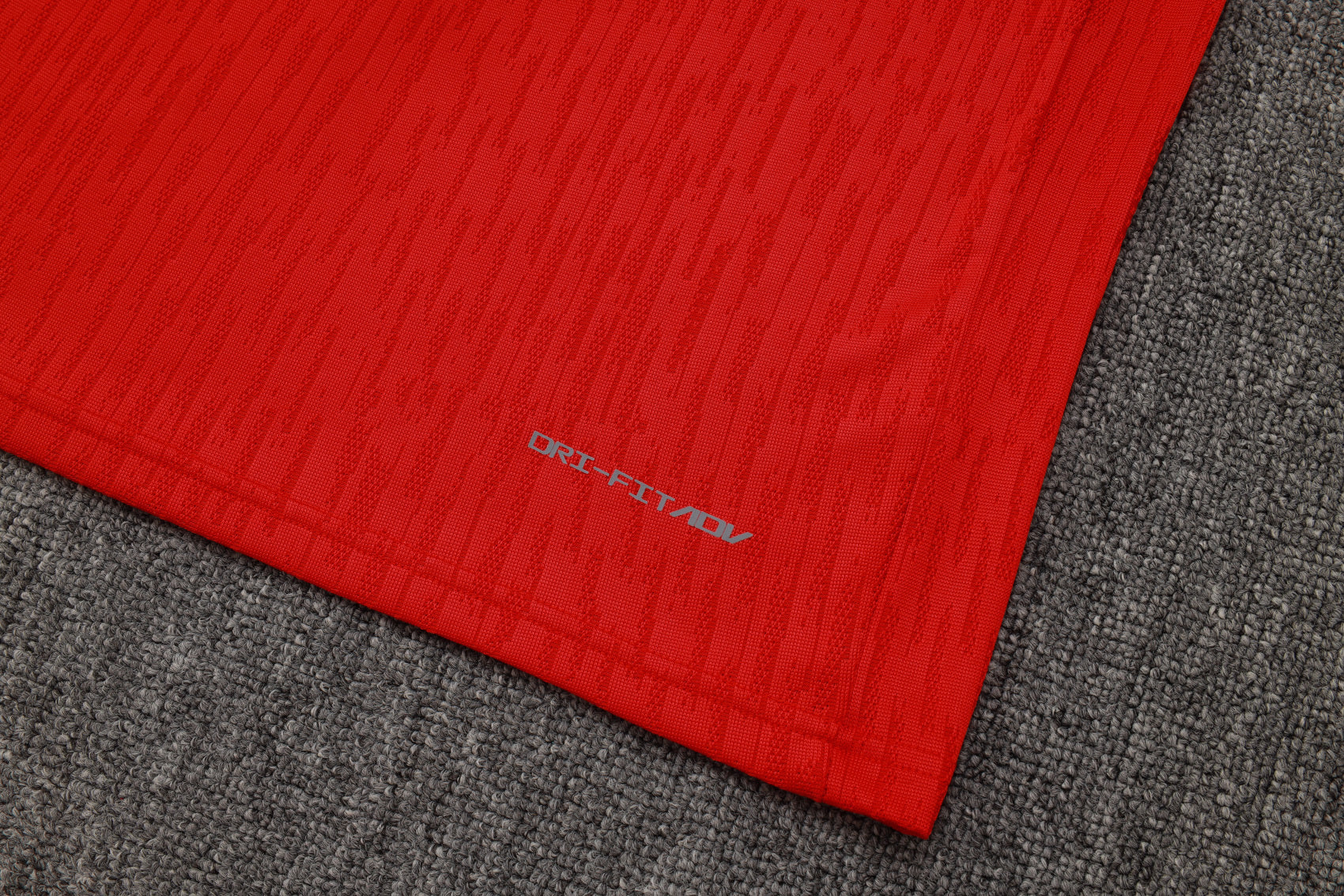 2025-26 Paris Red Training suit Adults Or Children - Image 14