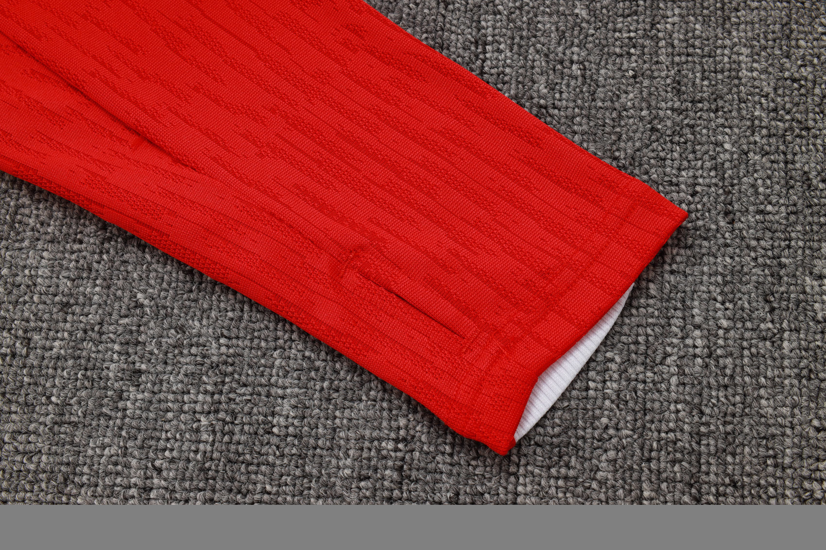 2025-26 Paris Red Training suit Adults Or Children - Image 7