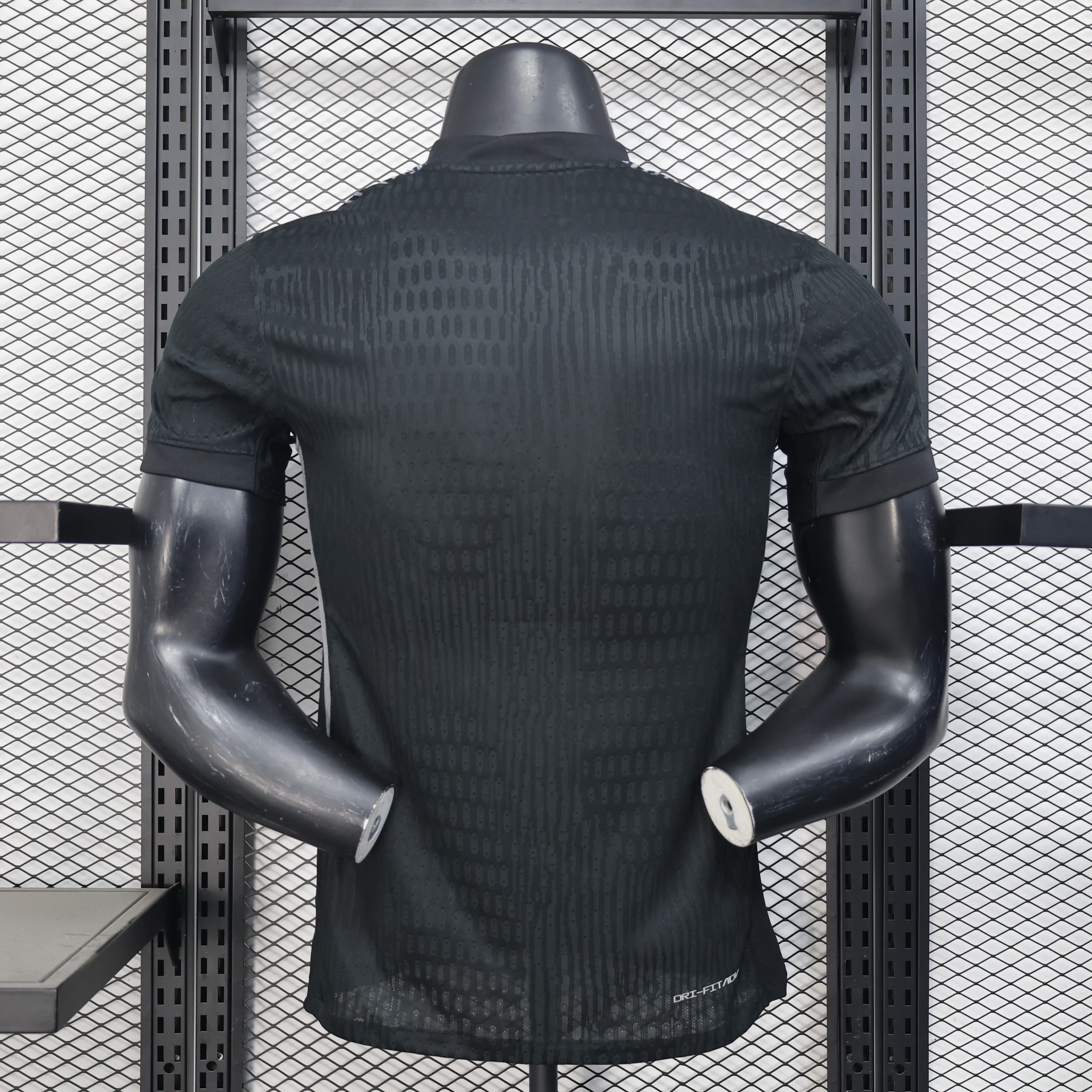 2025-26 Paris Goalkeeperl Player S-2XL - Image 2