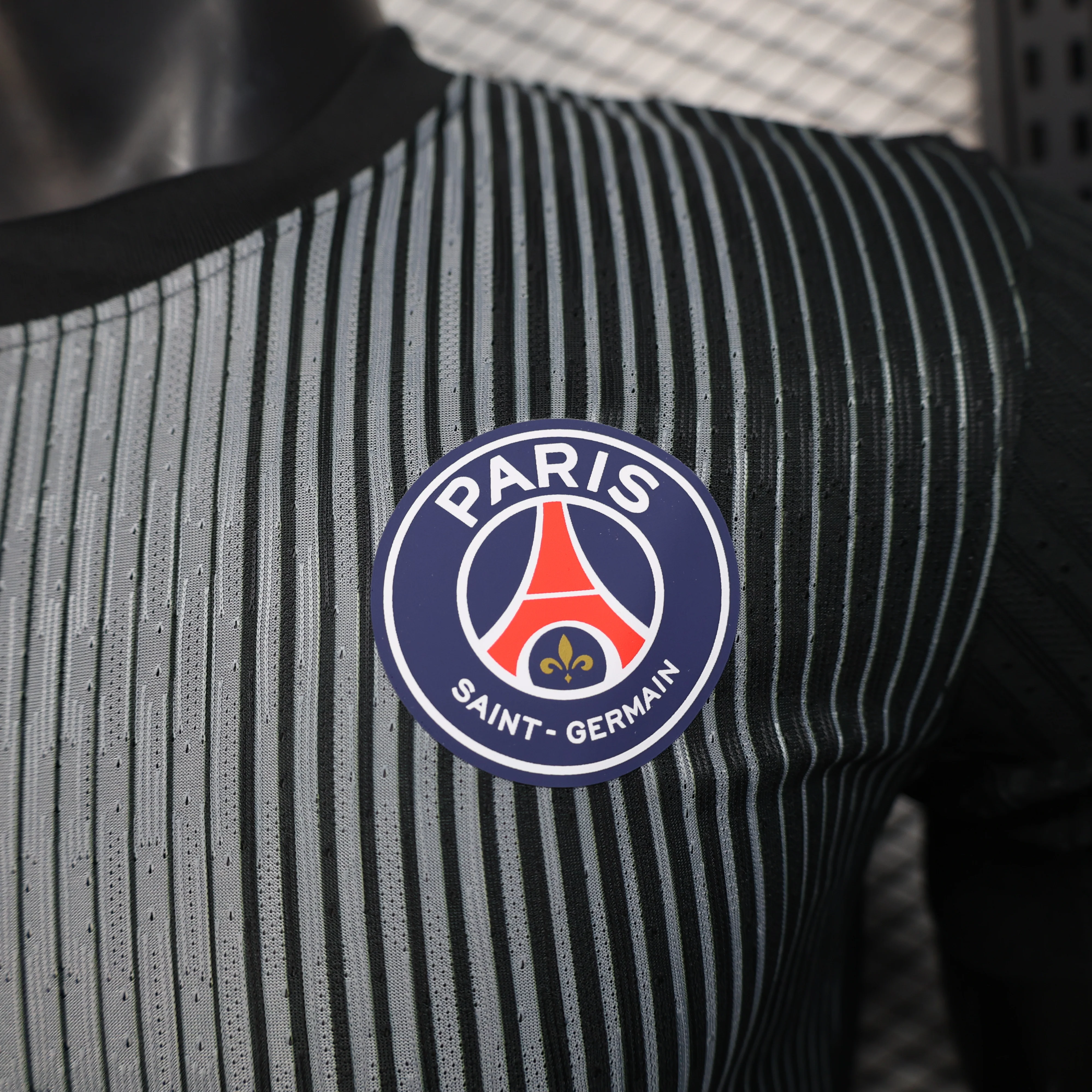 2025-26 Paris Goalkeeperl Player S-2XL - Image 3
