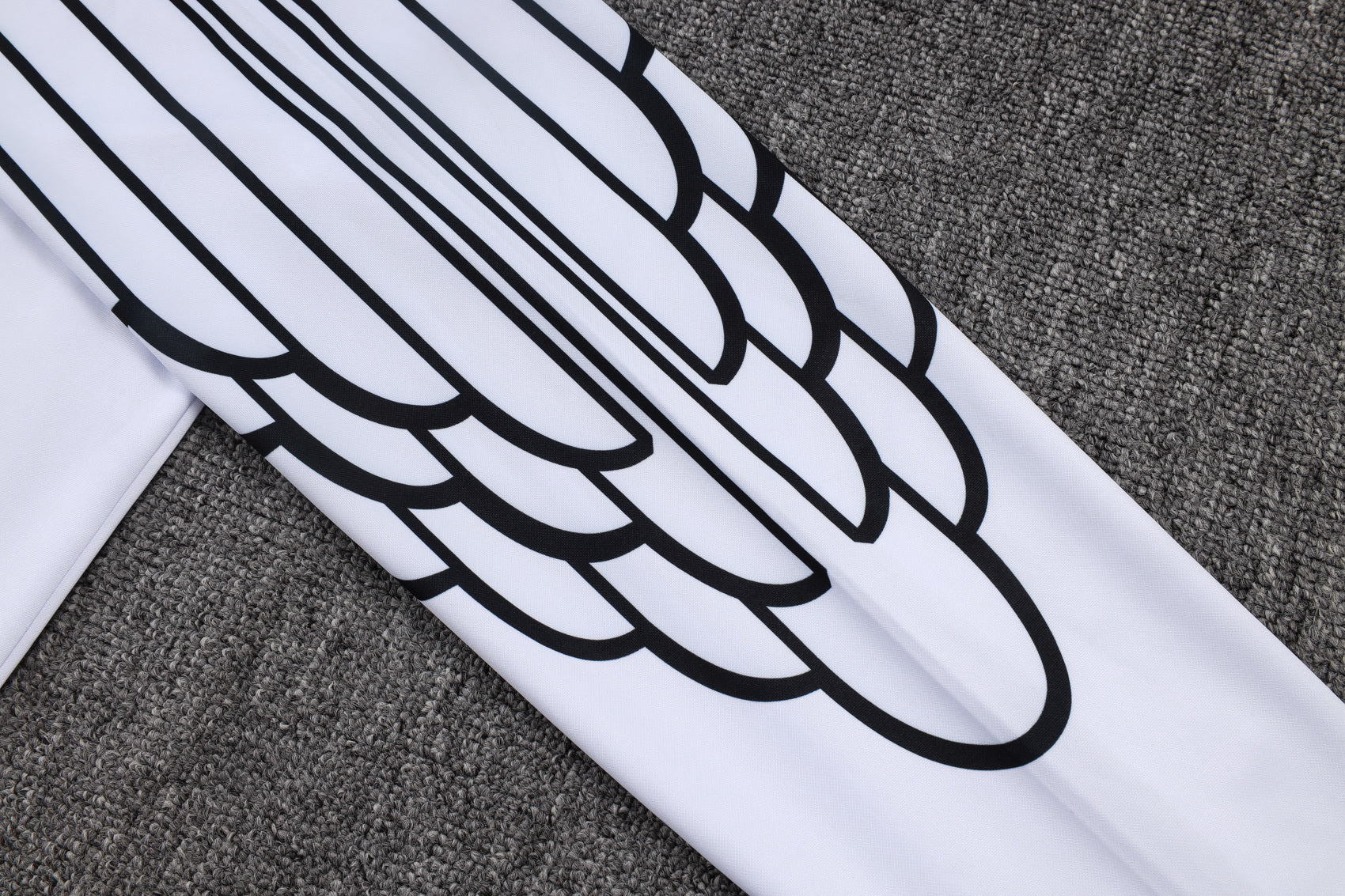 2025-26 Paris White Training suit Adults Or Children - Image 7
