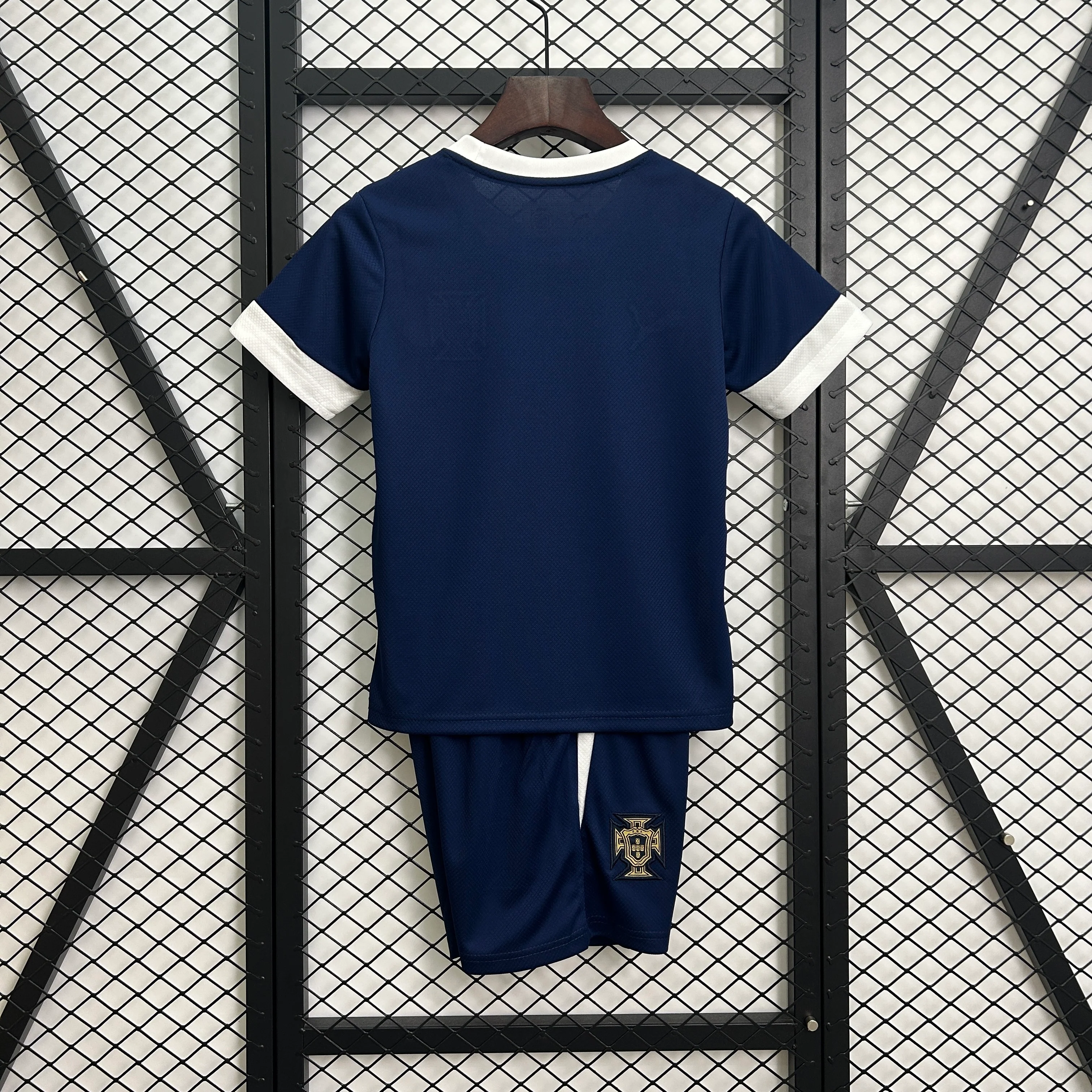 2025-26 Portugal Training clothes Kids 16-28 - Image 2