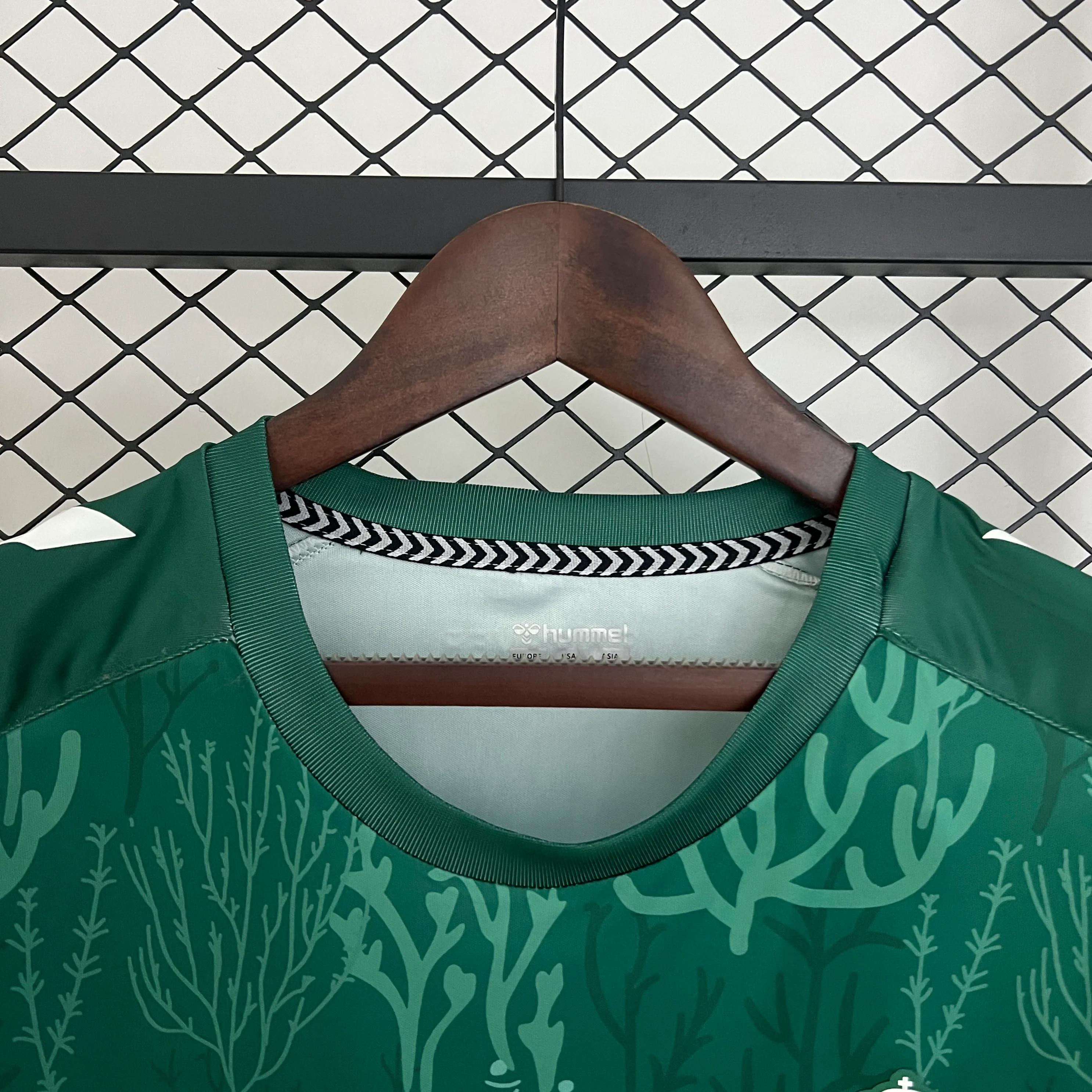 2025-26 Real Betis Special Green S-2XL - Image 3