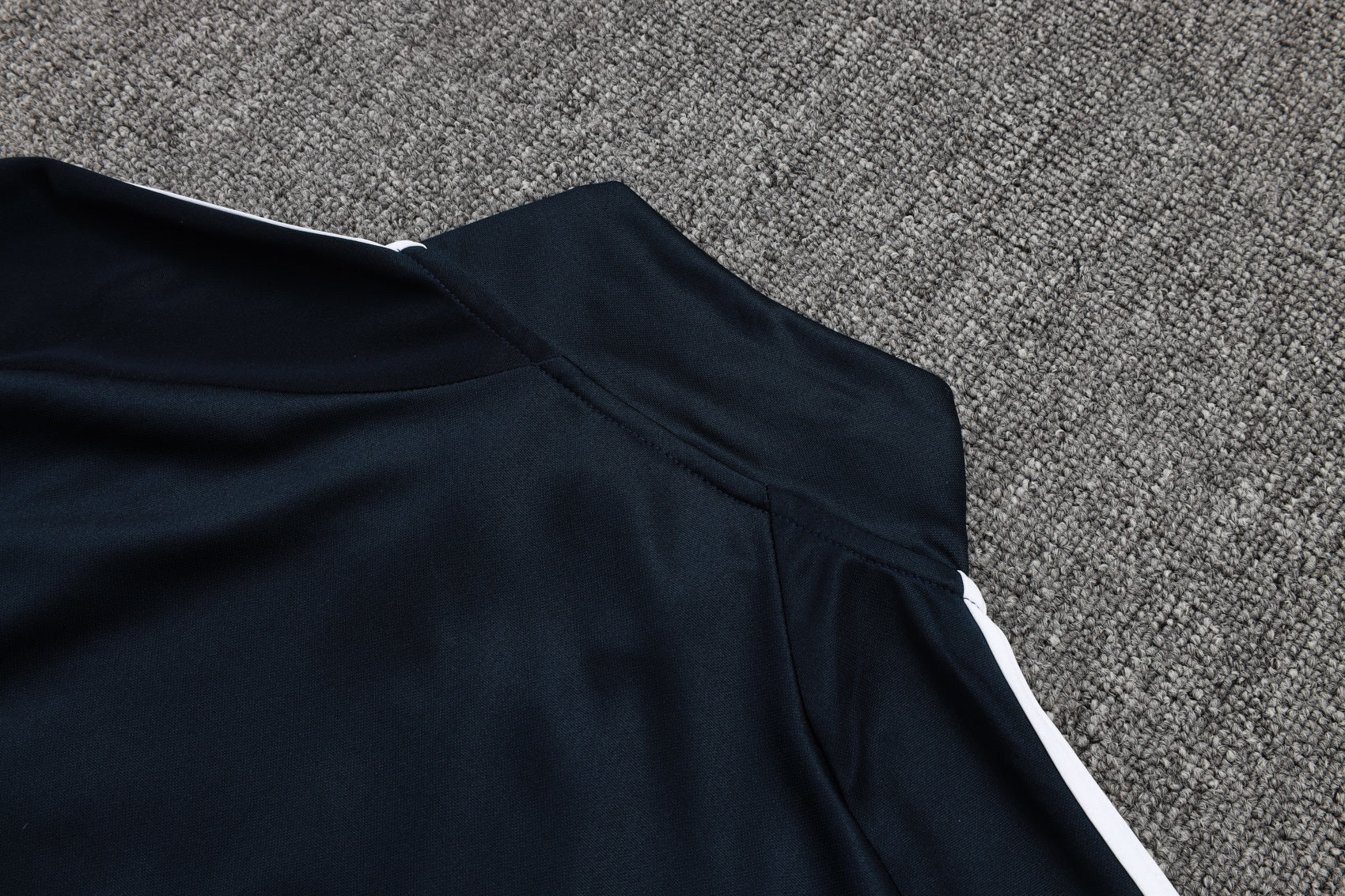 2025-26 Real Madrid Black Green training suit S-2XL - Image 10