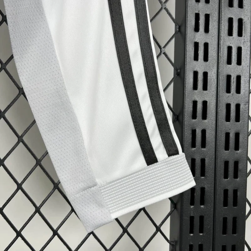 2025-26 Real Madrid Home Long Sleeve S-2XL - Image 3