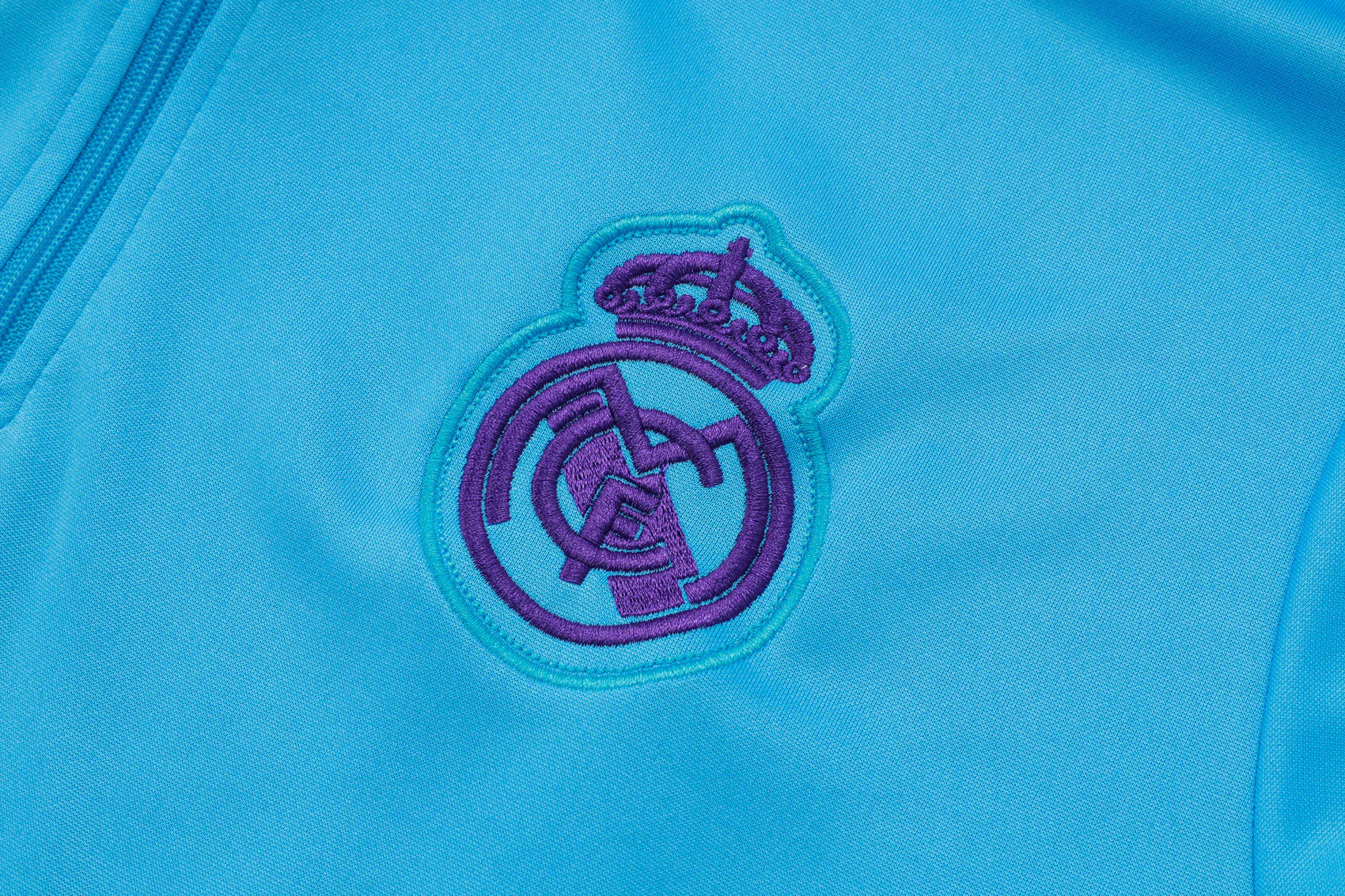 2025-26 Real Madrid light blue training suit Adults Or Children - Image 4