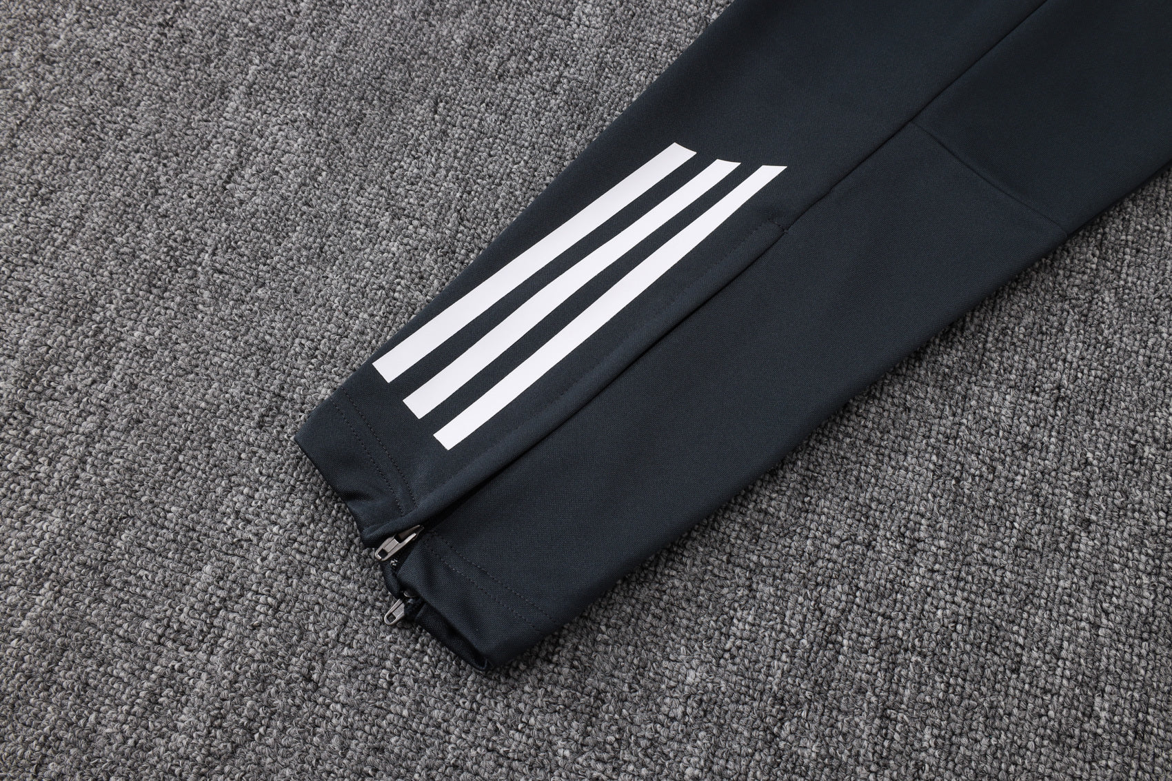 2025-26 Real Madrid Long zipper Dark gray (light pink text) training suit S-2XL - Image 25
