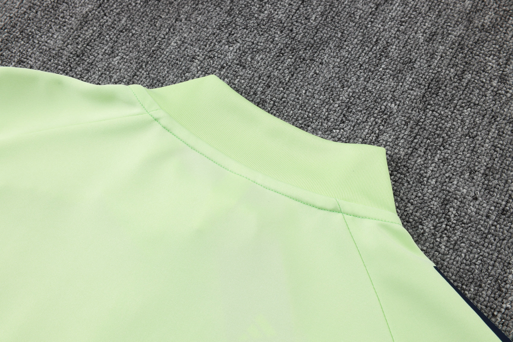 2025-26 Real Madrid Long zipper Light green training suit S-2XL - Image 11