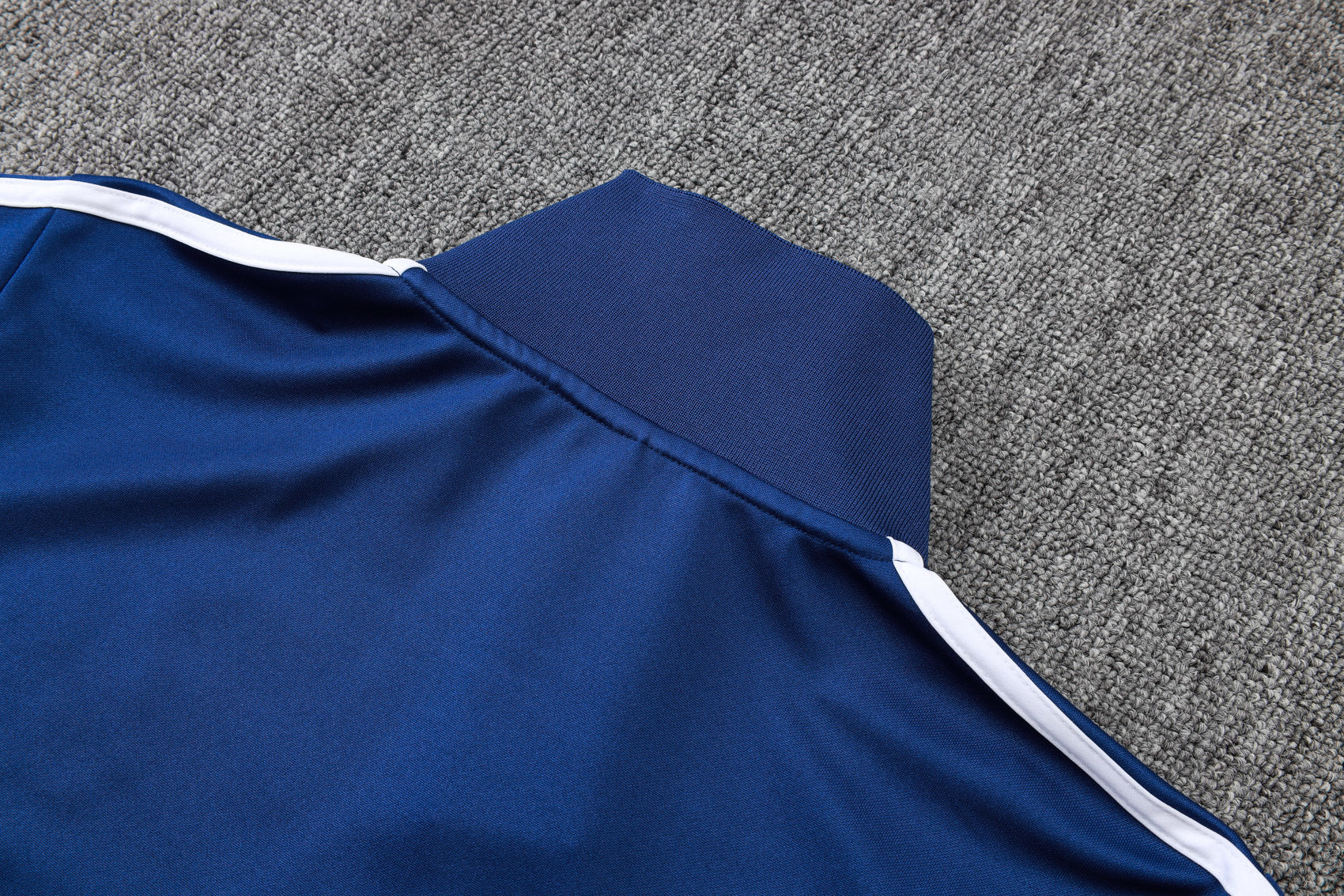 2025-26 Real Madrid Long zipper Royal Blue training suit S-2XL - Image 14