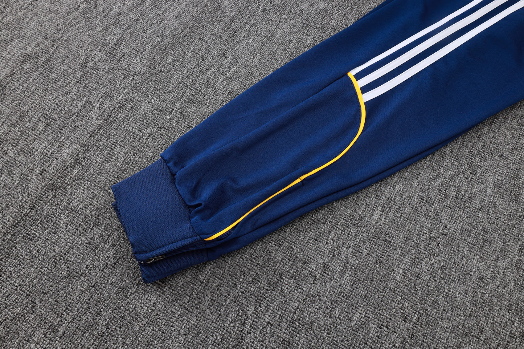 2025-26 Real Madrid Long zipper Royal Blue training suit S-2XL - Image 27