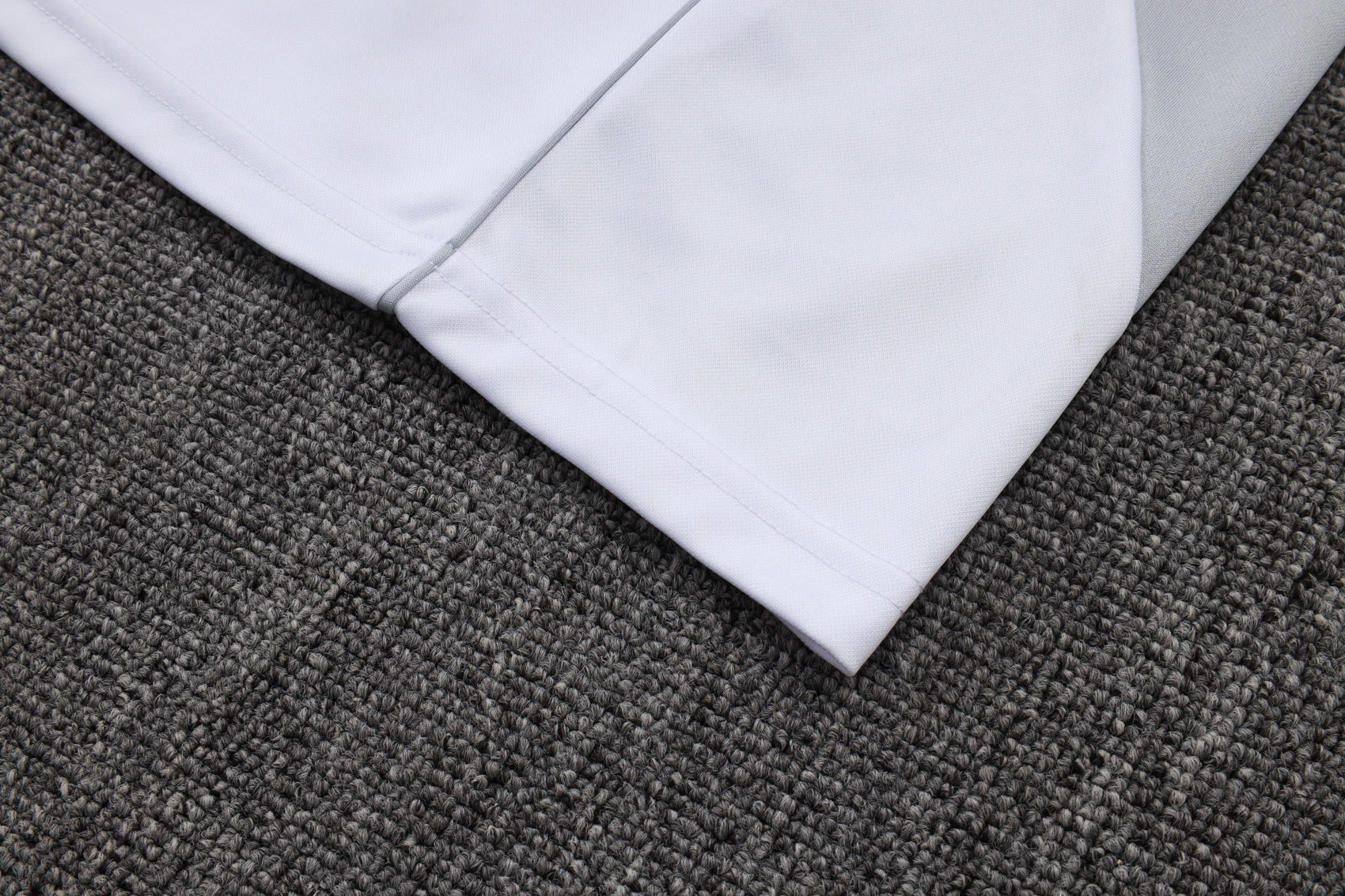 2025-26 Real Madrid off-white gray training suit S-2XL - Image 10