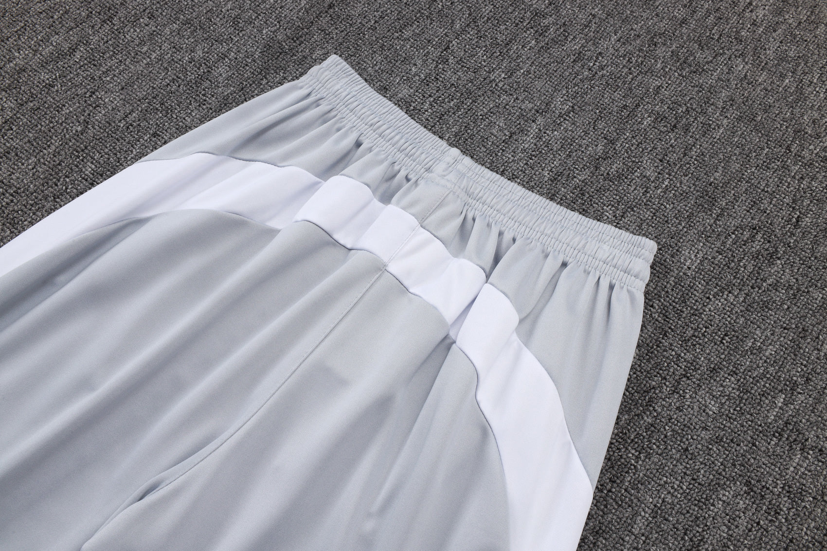 2025-26 Real Madrid off-white gray training suit S-2XL - Image 22