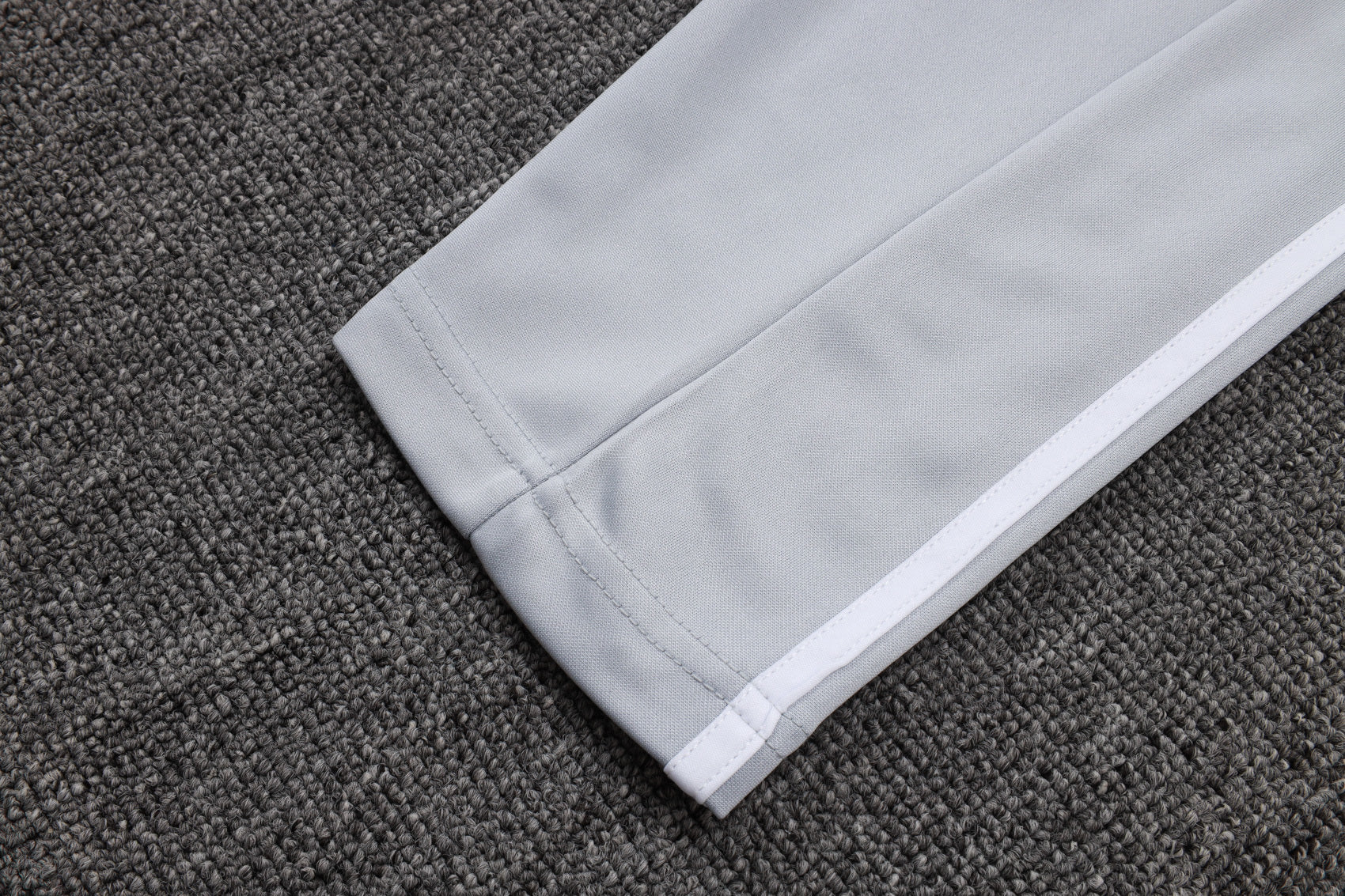 2025-26 Real Madrid off-white gray training suit S-2XL - Image 24
