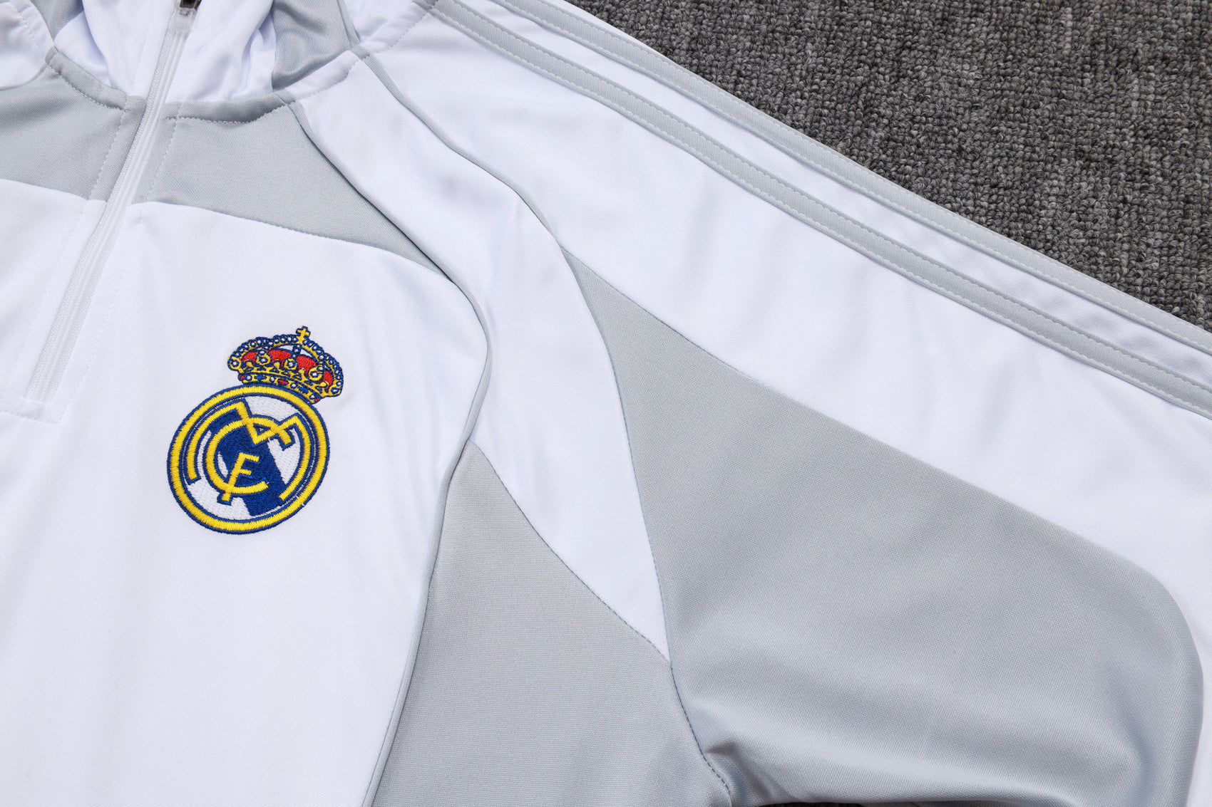 2025-26 Real Madrid off-white gray training suit S-2XL - Image 3