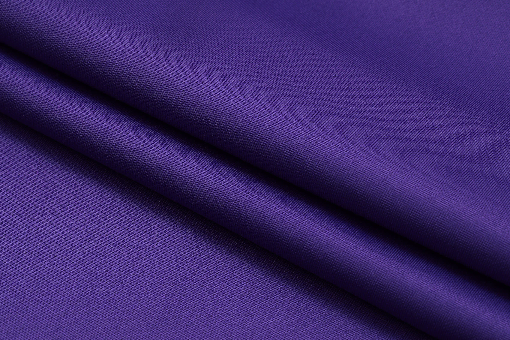 2025-26 Real Madrid Purple training suit Adults Or Children - Image 10